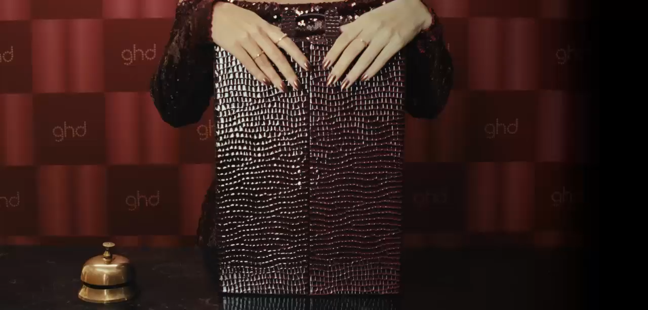 NEW GHD DELUXE HELIOS HAIR DRYER AND CHRONOS STRAIGHTENER GIFT SET IN CHERRY CHIC (WORTH £359)