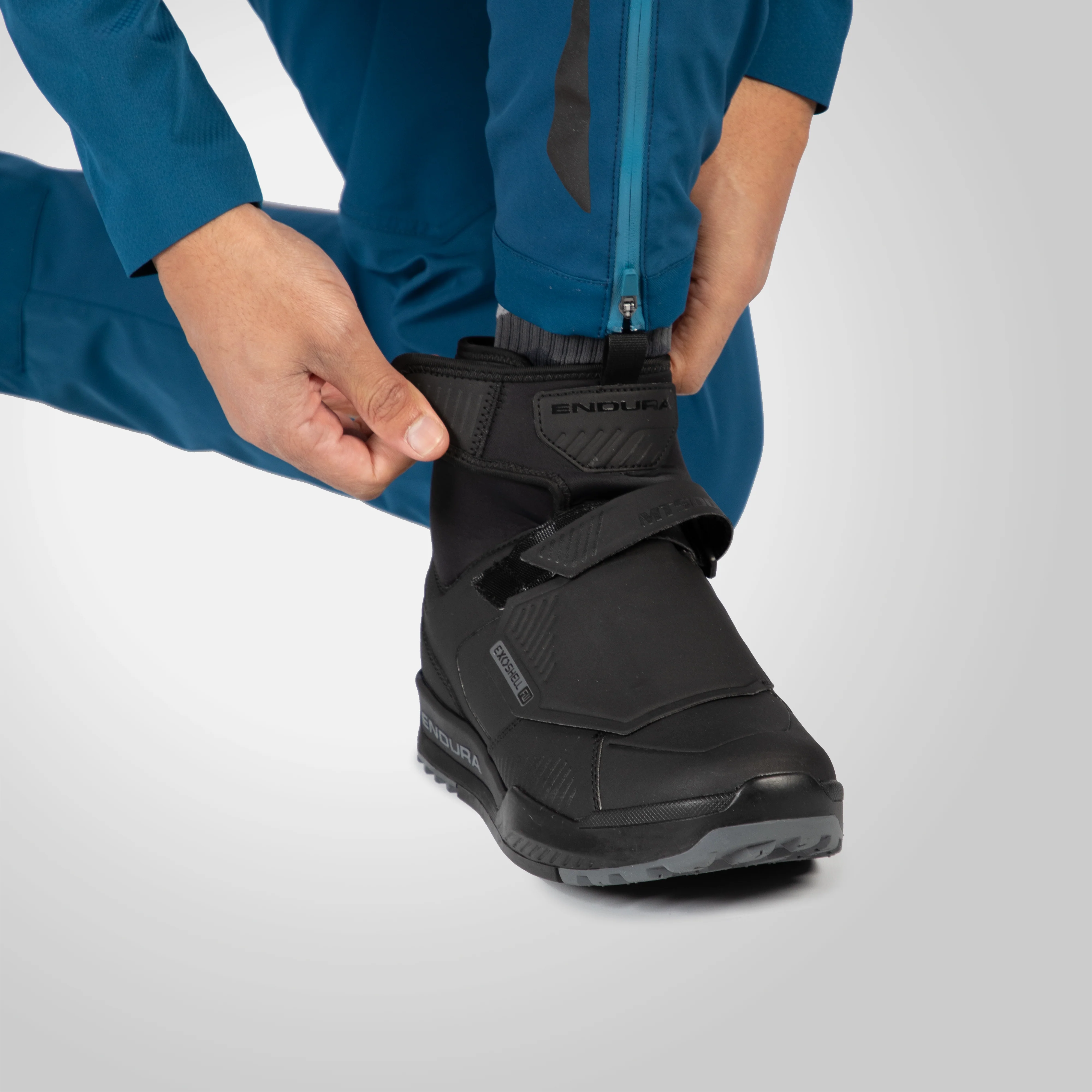 MT500 Burner Clipless Waterproof Shoes - Black