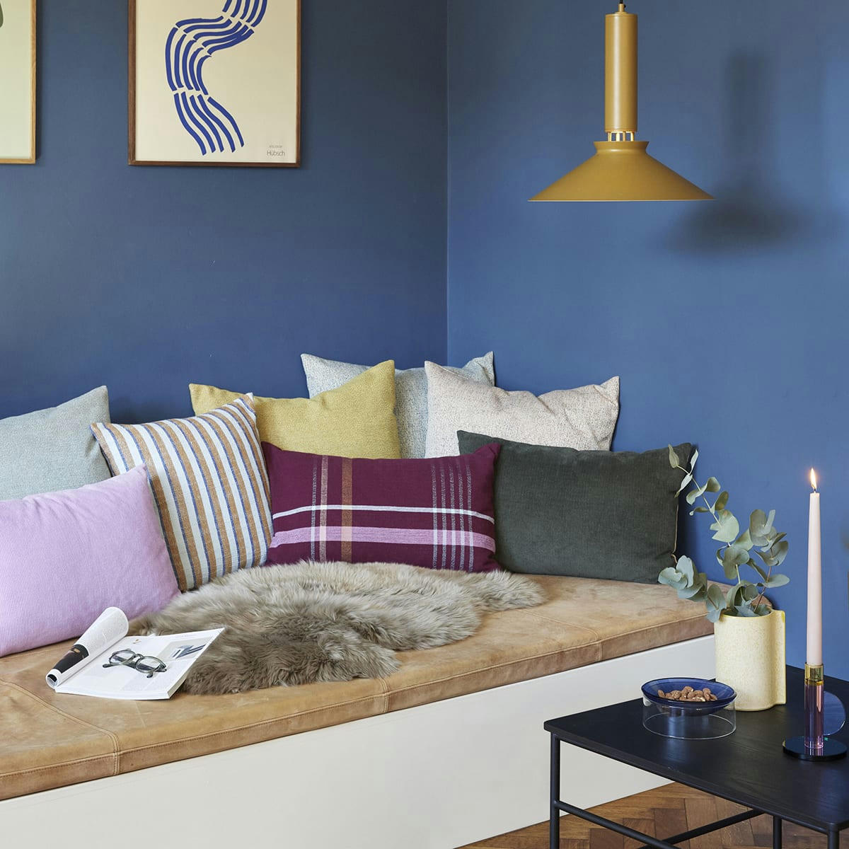 POPPY - Coussin en tissu bleu 60x60cm