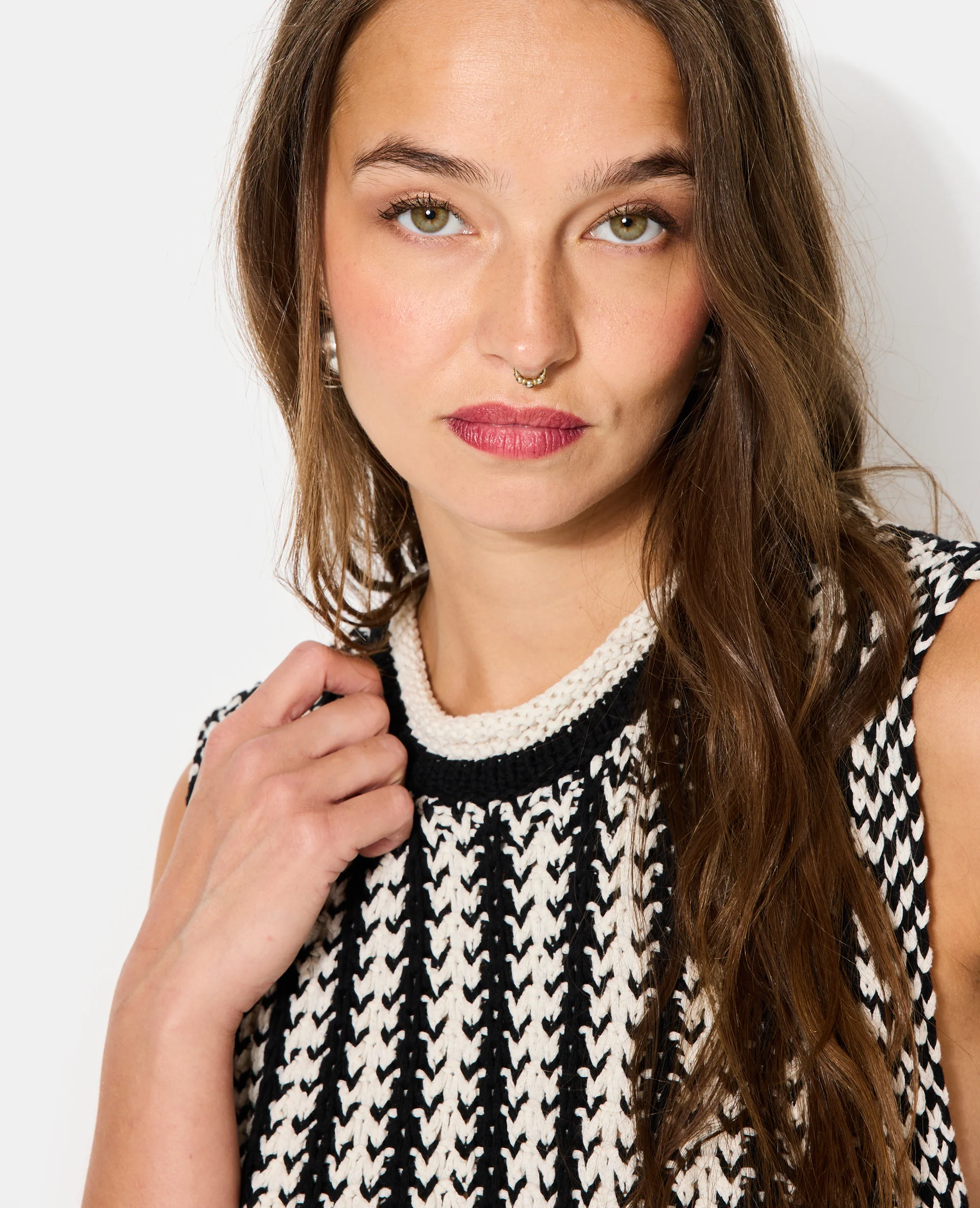 Pull sans manches avec franges