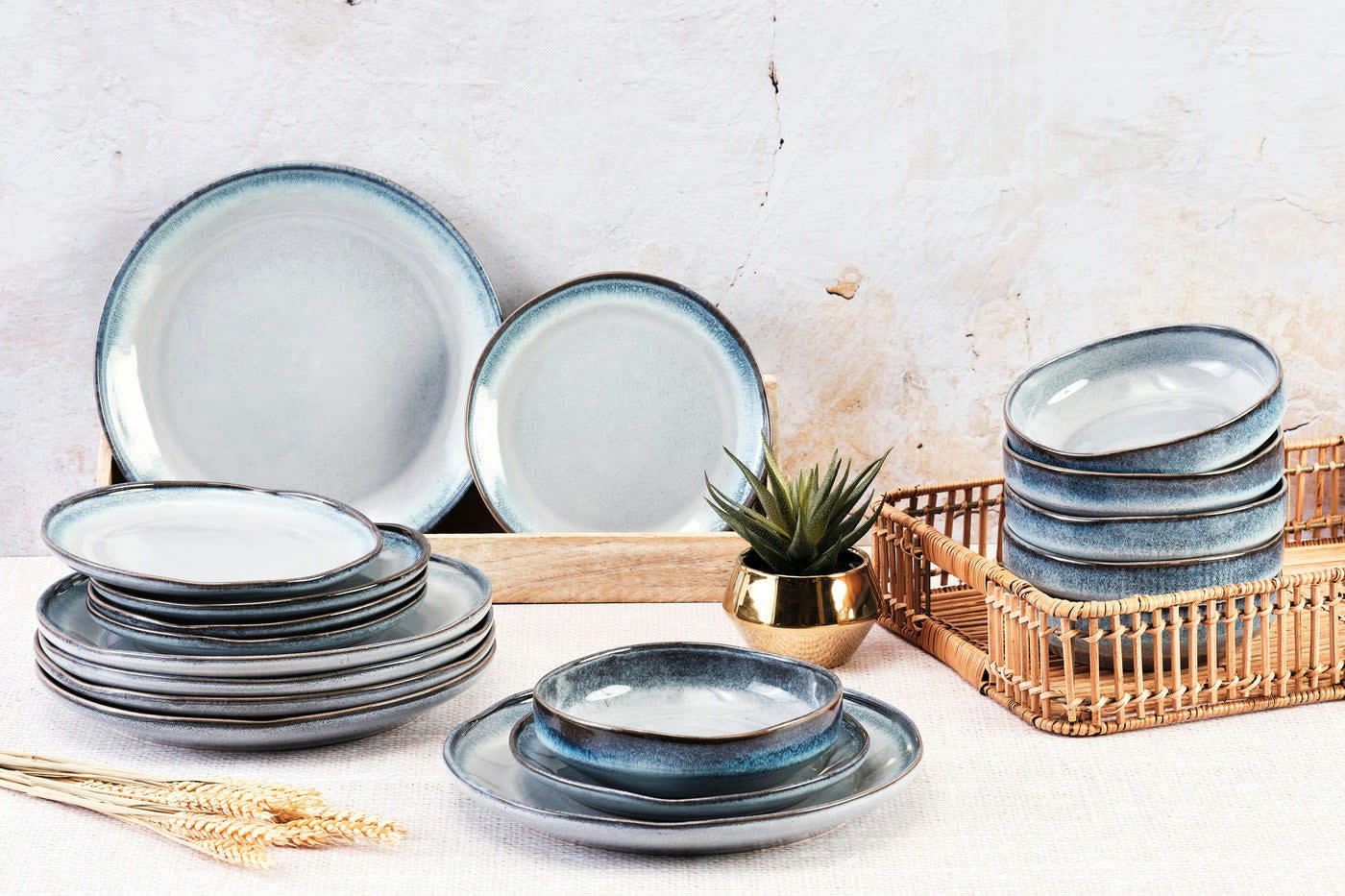 GENESIS - Set vaisselle 18 pièces en grès bleu