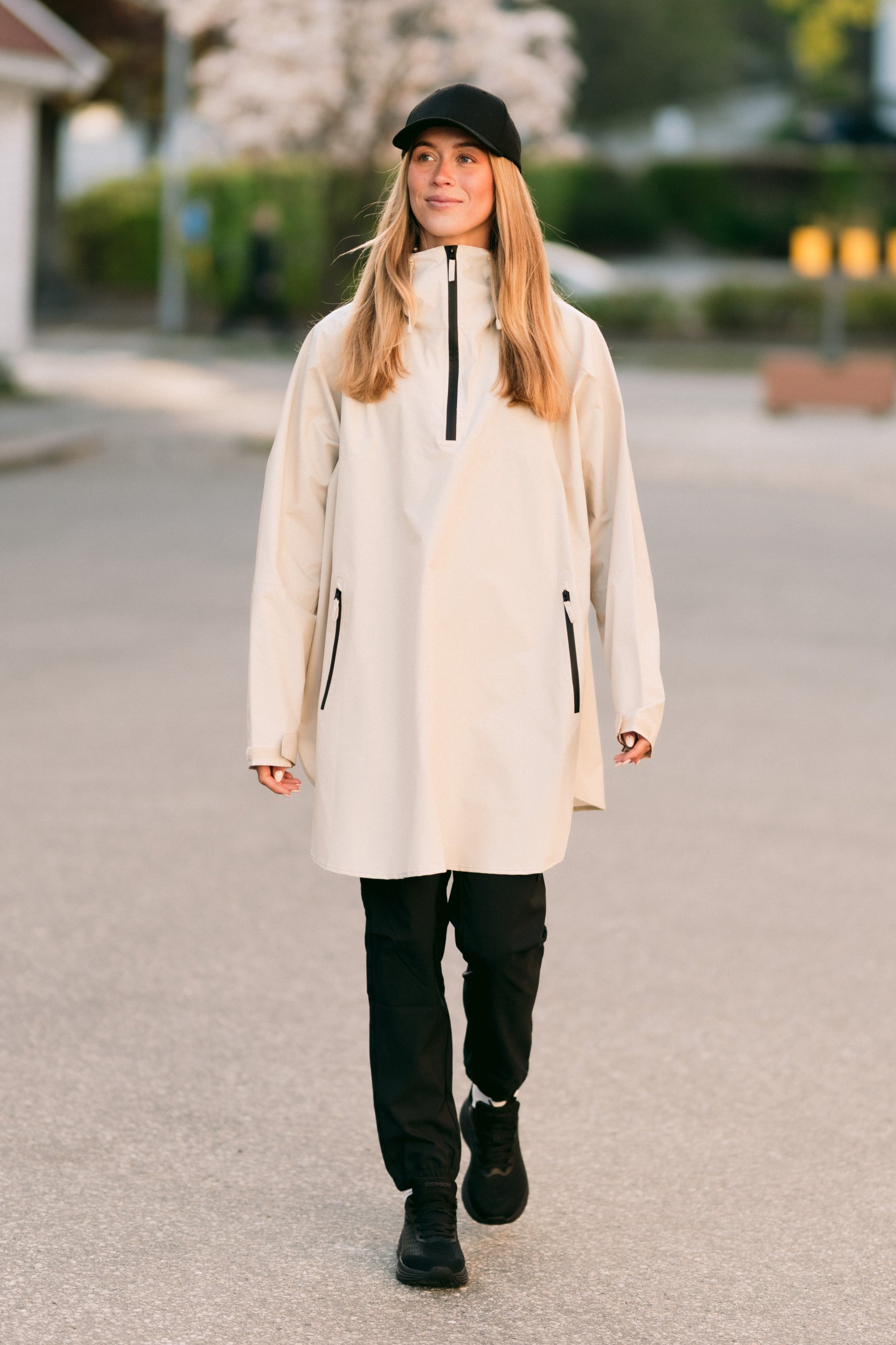 Lofotregn skallponcho