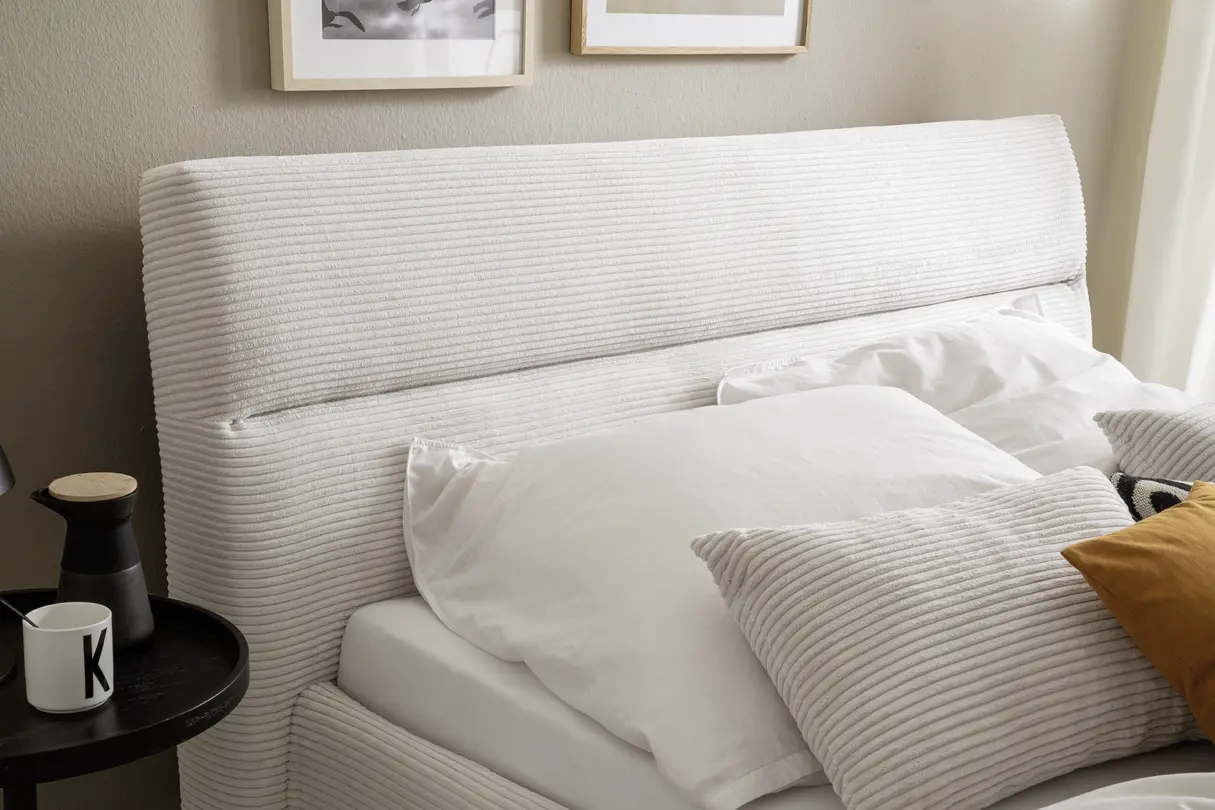 Bett Monte-201