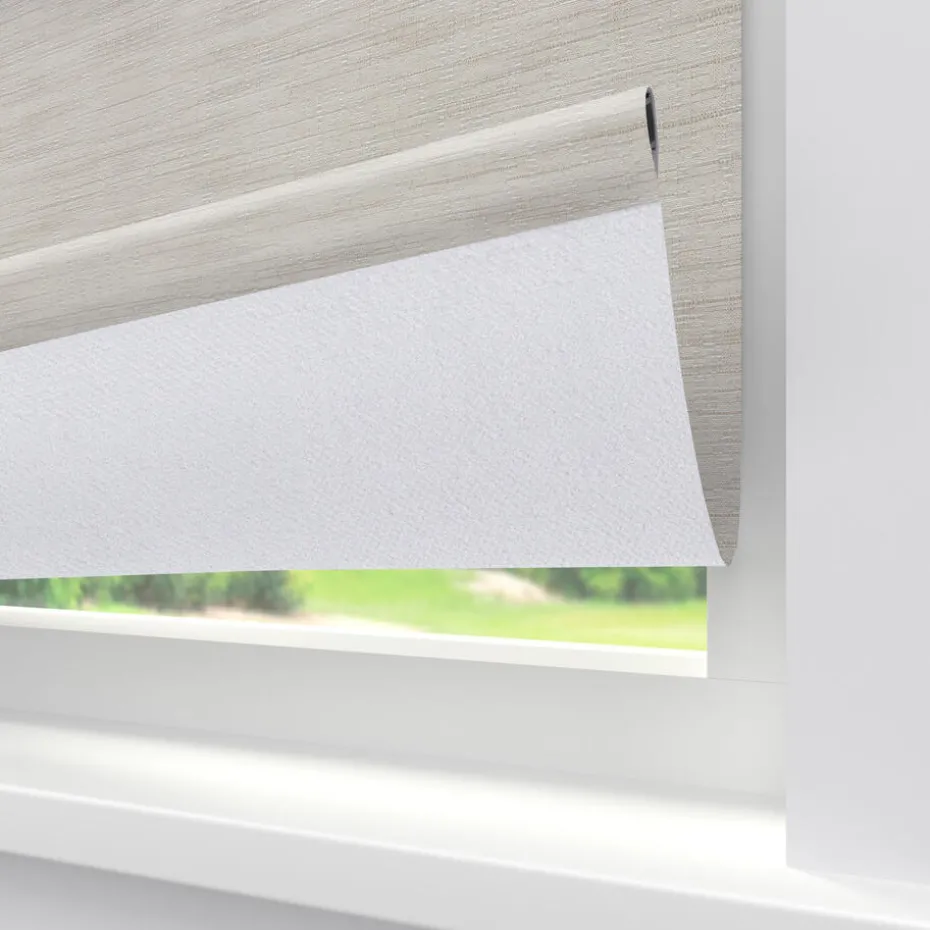 Kwantum Rolgordijnen | Rolgordijn Xem  Verduisterend Beige