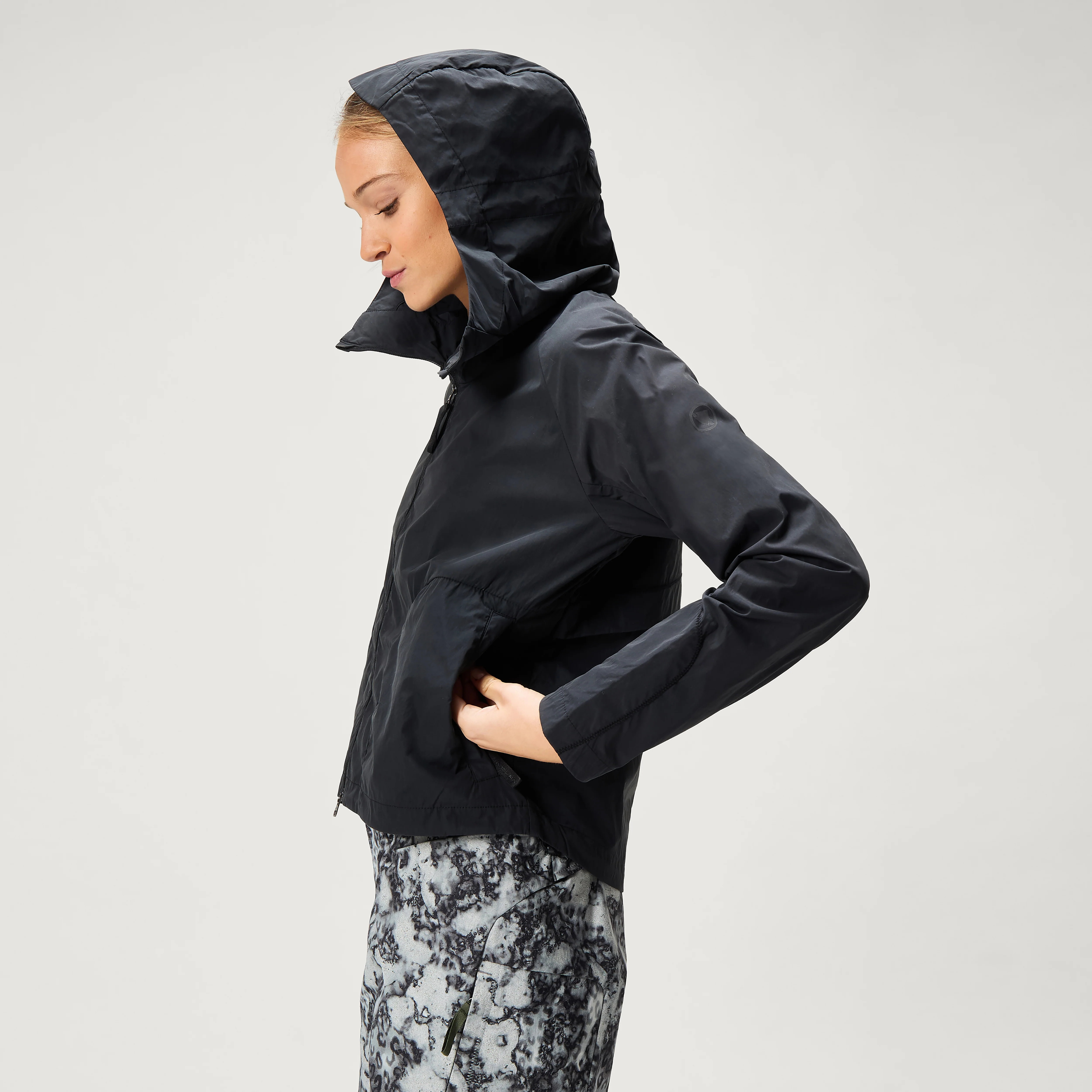 Women's SulTrac Breathable Lightweight Jacket - Moonless Night