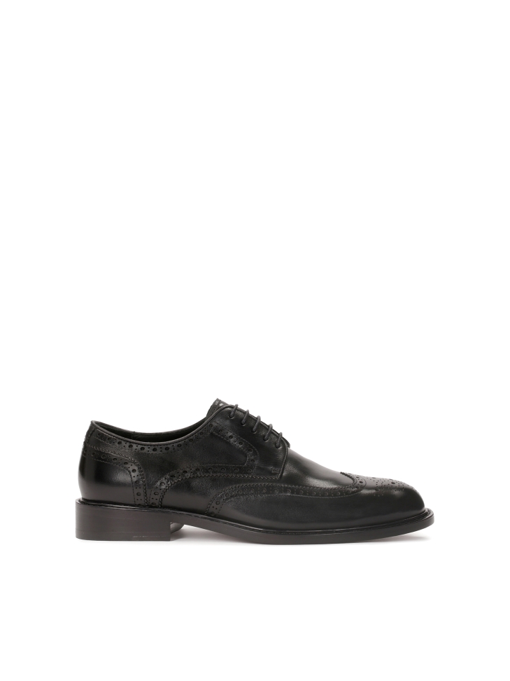 Black elegant brogue-style shoes