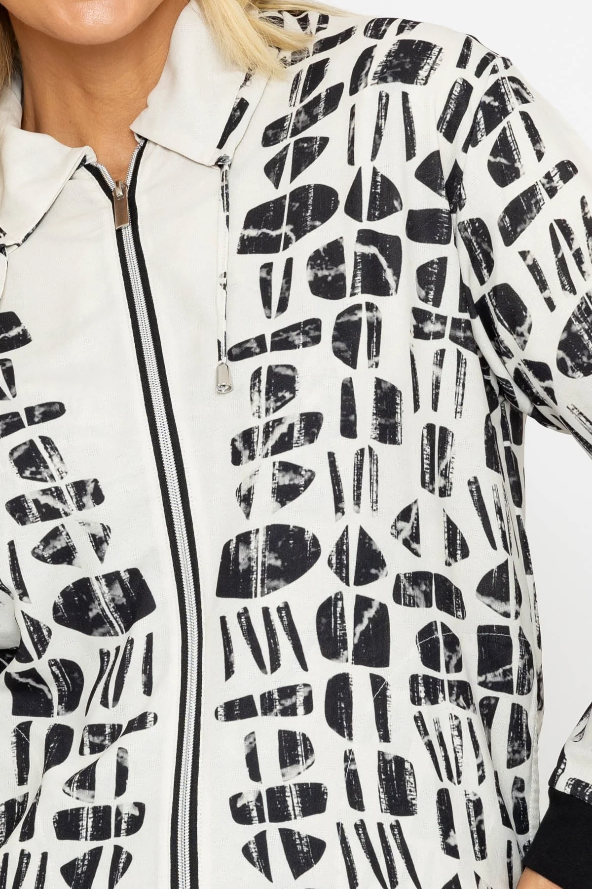 Black & Cream Printed Zip Jacket