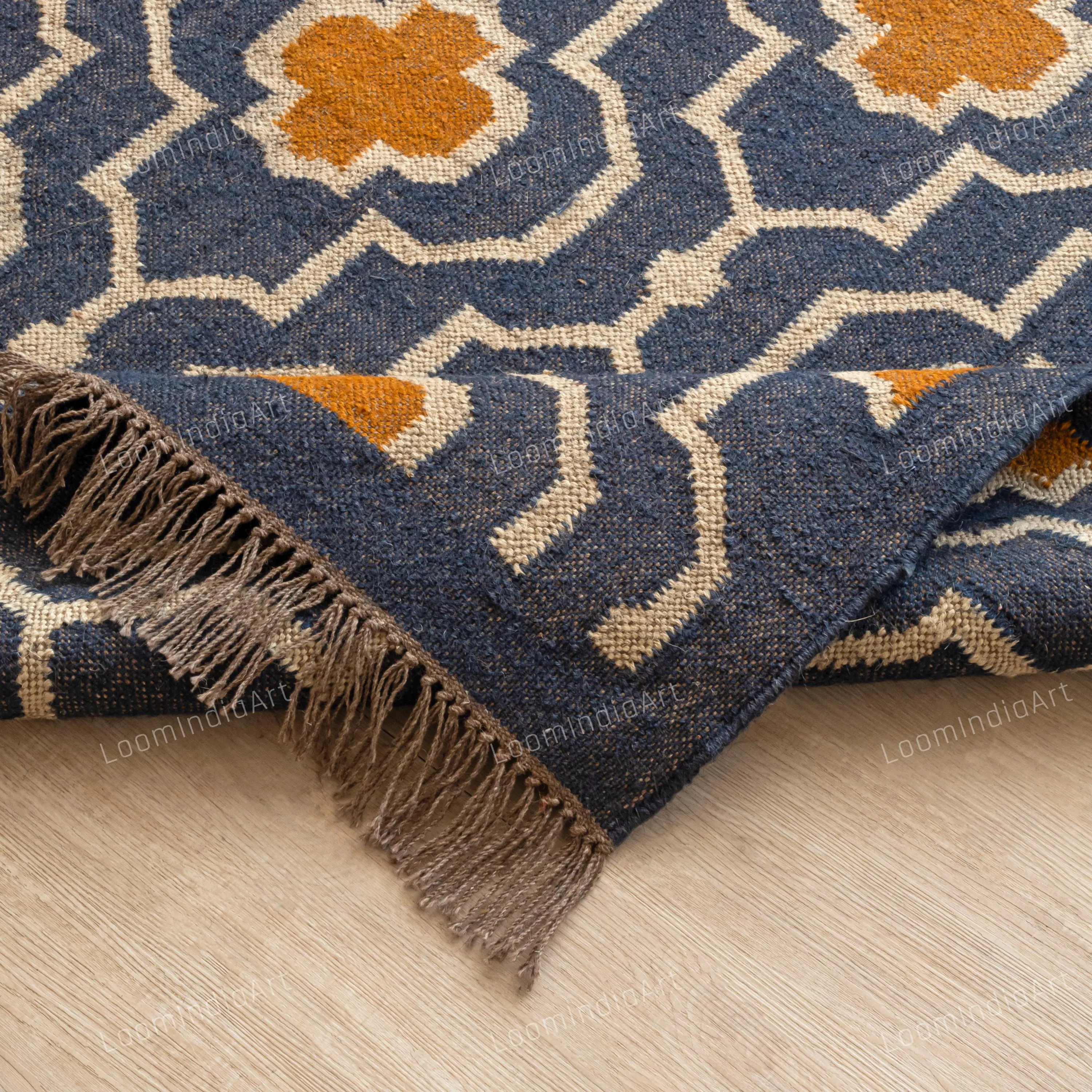 Handwoven Wool Jute Kilim Rug: Traditional Indian Dhurrie