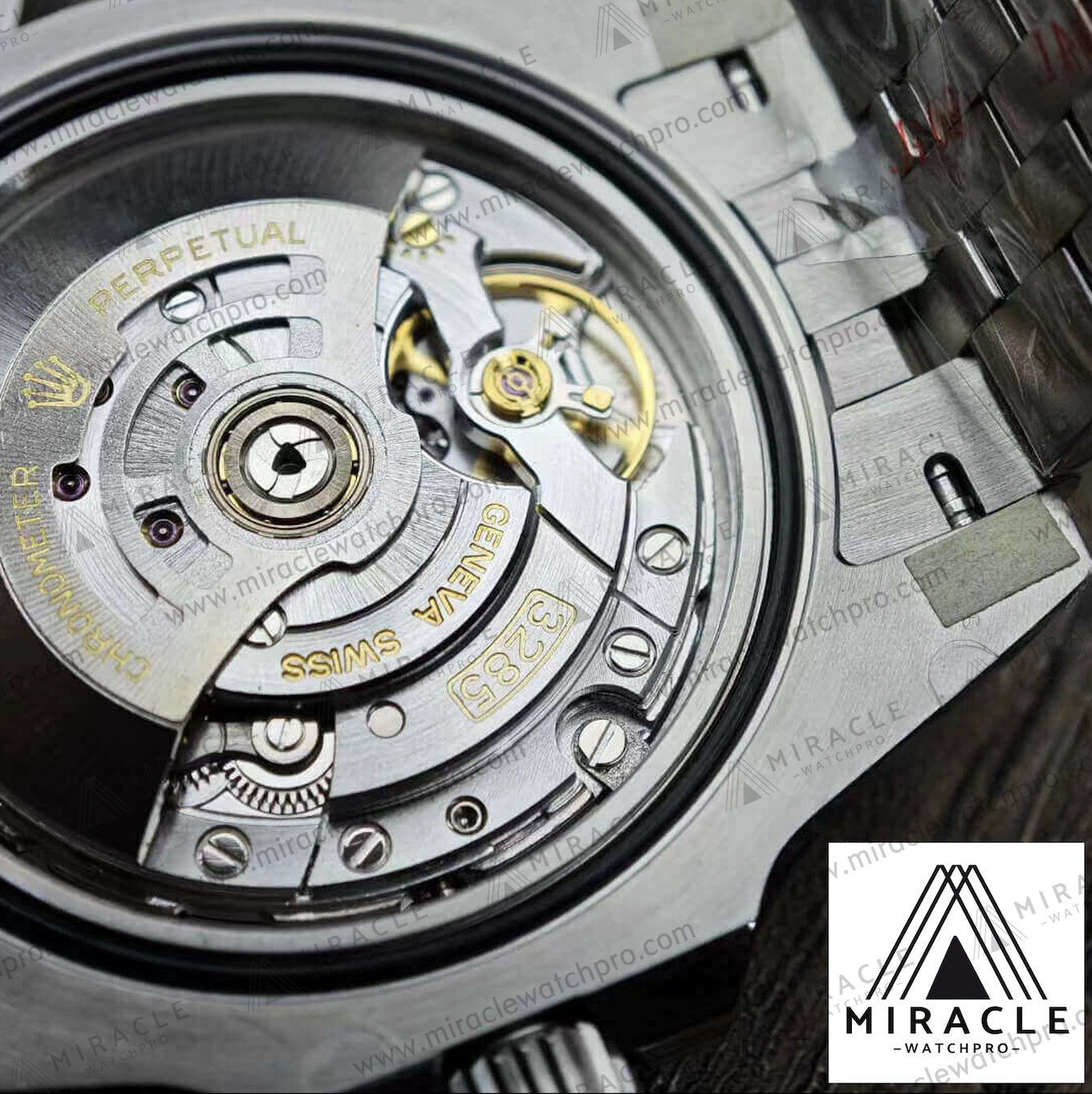 ROLEX-GMT MASTER II-ref.M126710BLRO-0001-Elite Clone-40mm-Replica Watch