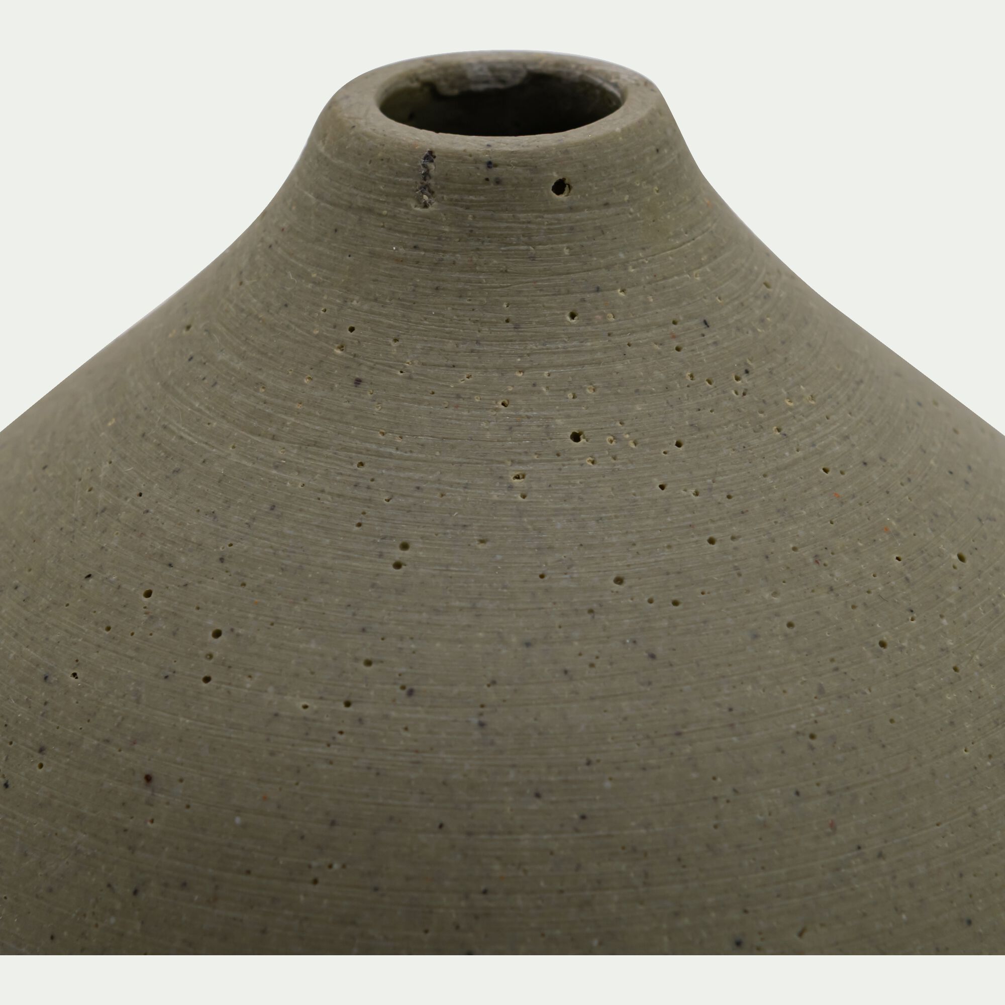 MALINO - Vase boule en polystone H10cm - vert