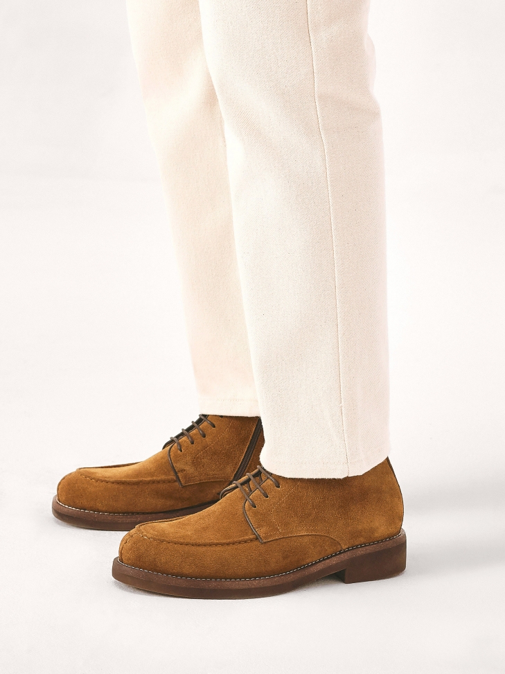Light brown suede men's boots