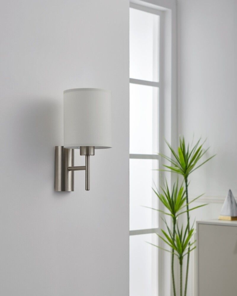 VEGGLAMPE EGLO PASTERI E27 M/BRYTER HVIT