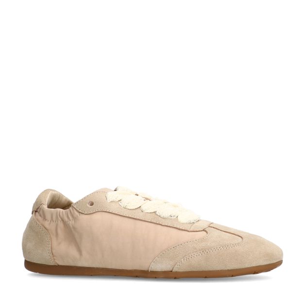 Beige sneakers met kanten veters