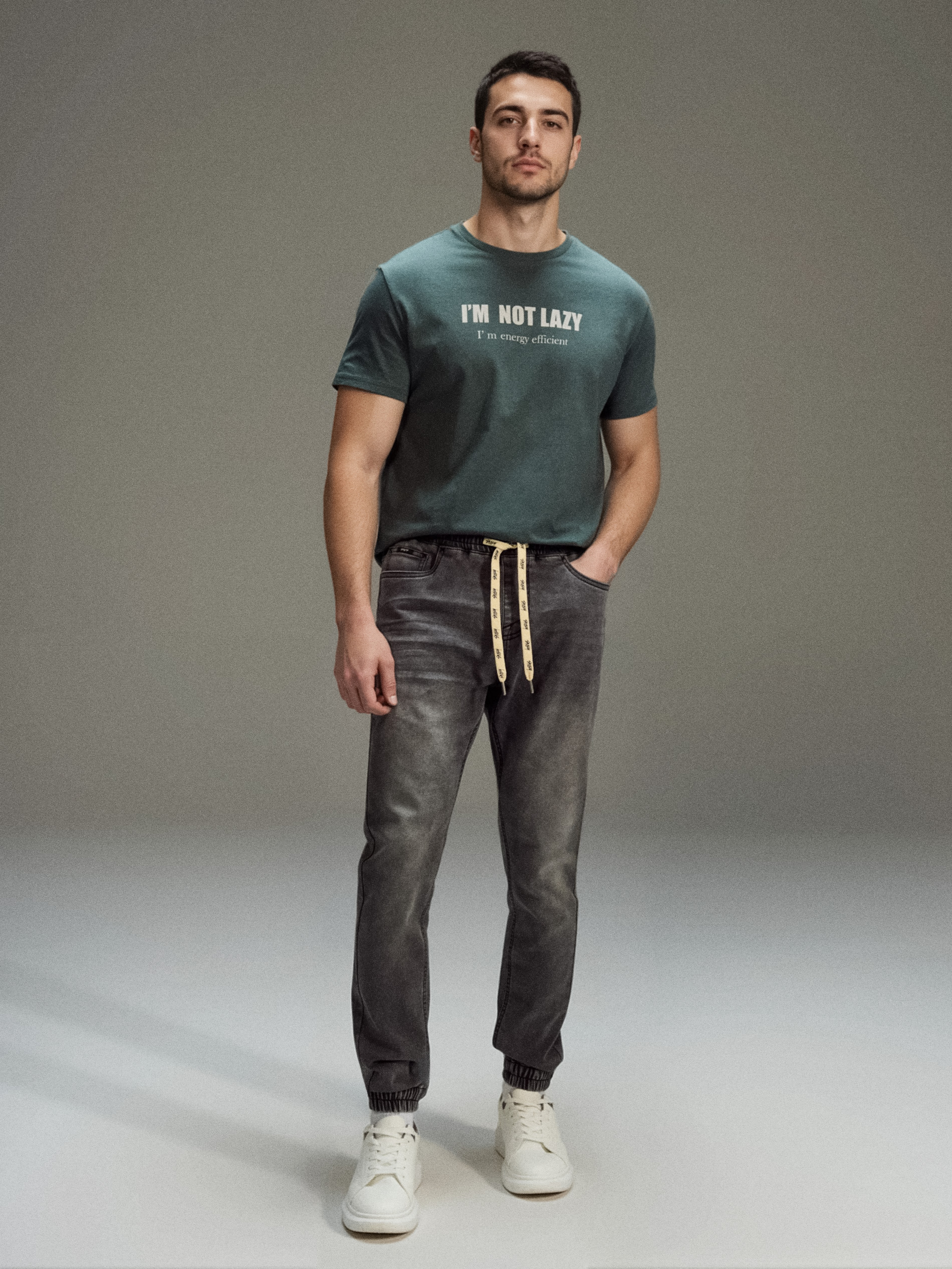 Spodnie jogger slim fit