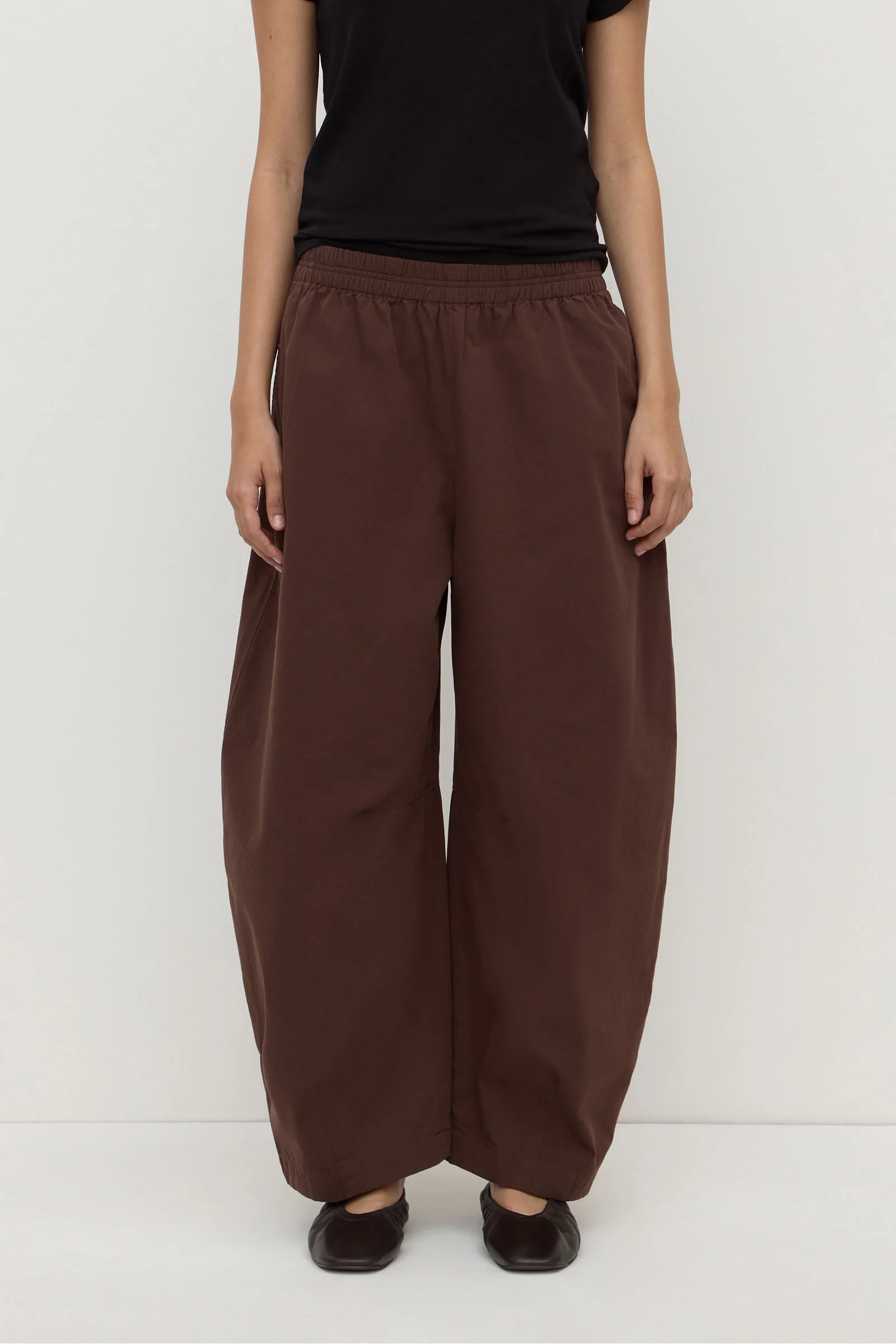 Lola Barrel Pant