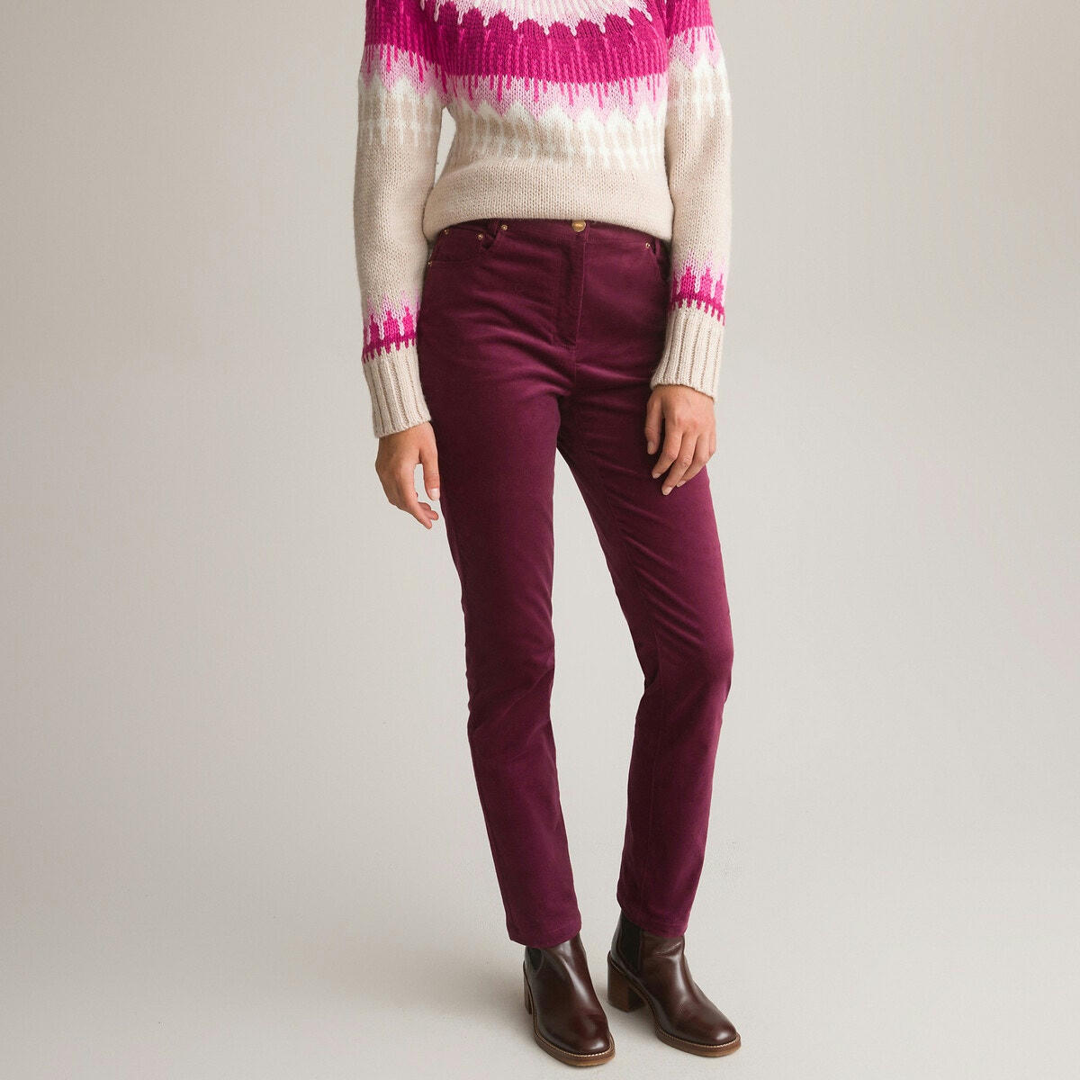 Pantalon droit en velours lisse
