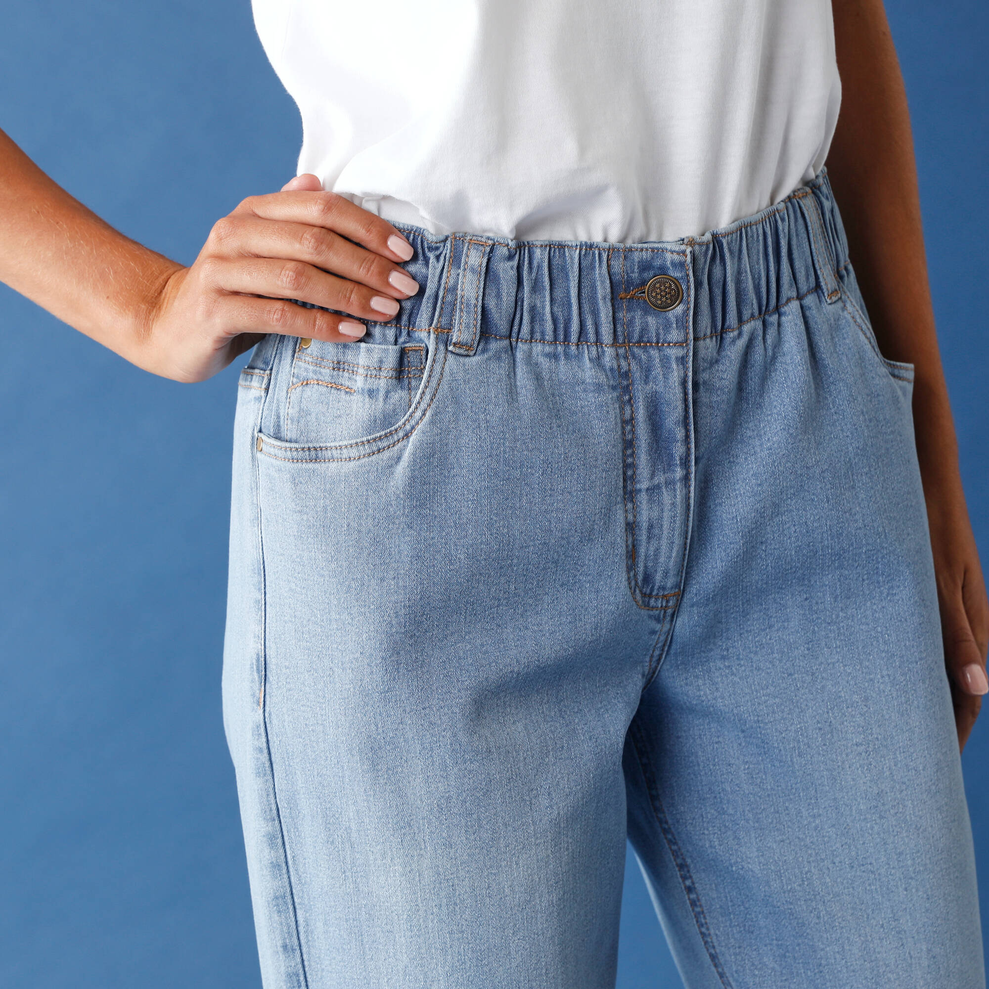 Jean stretch coupe mom confort, taille élastiquée