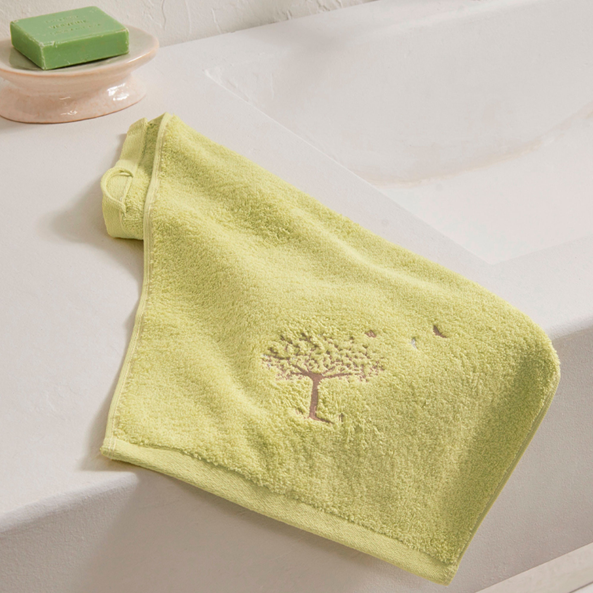 Serviette invité brodéeDimanche à la campagne