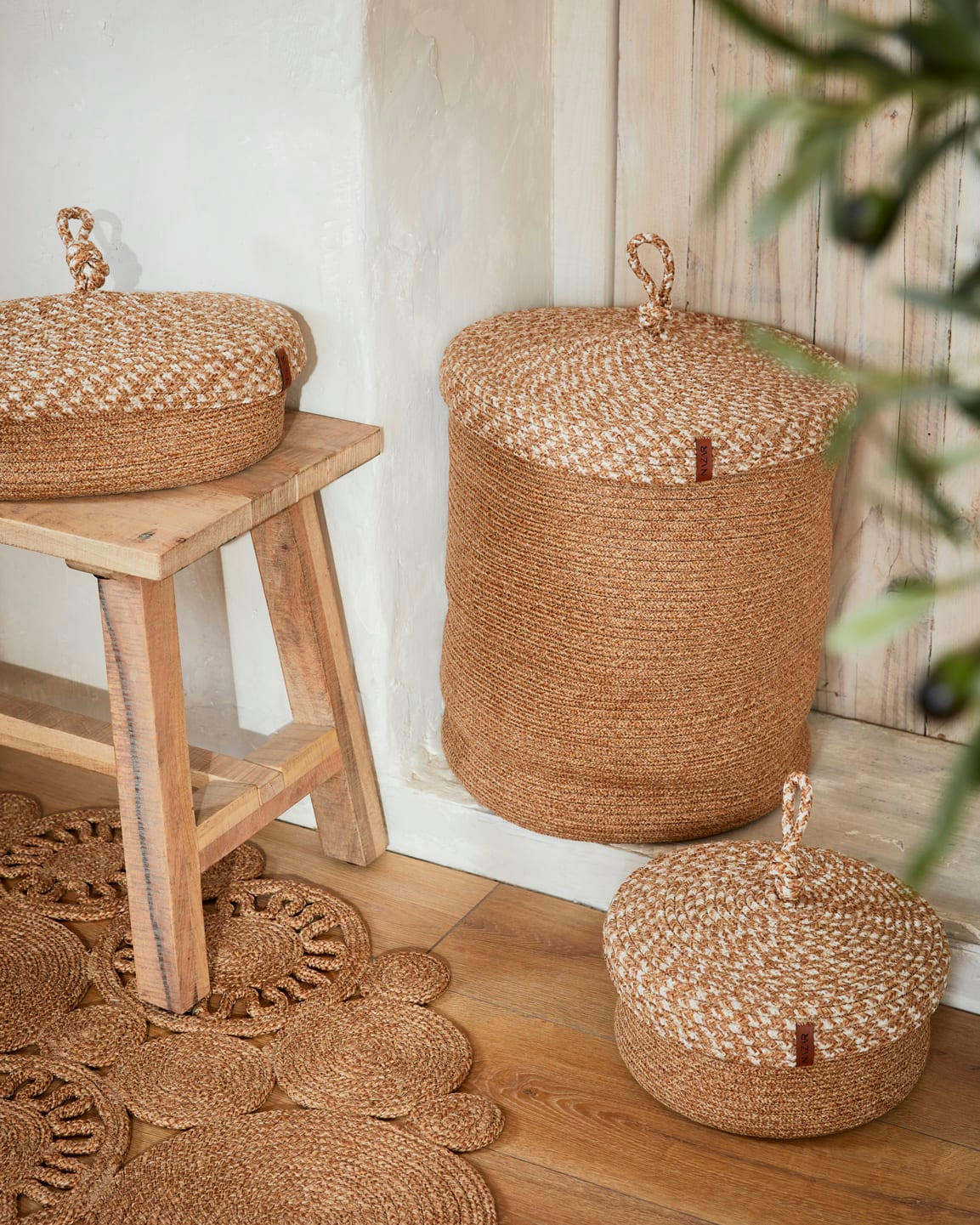 CALI - Panier bicolore aspect jute fait main beige - 20x34