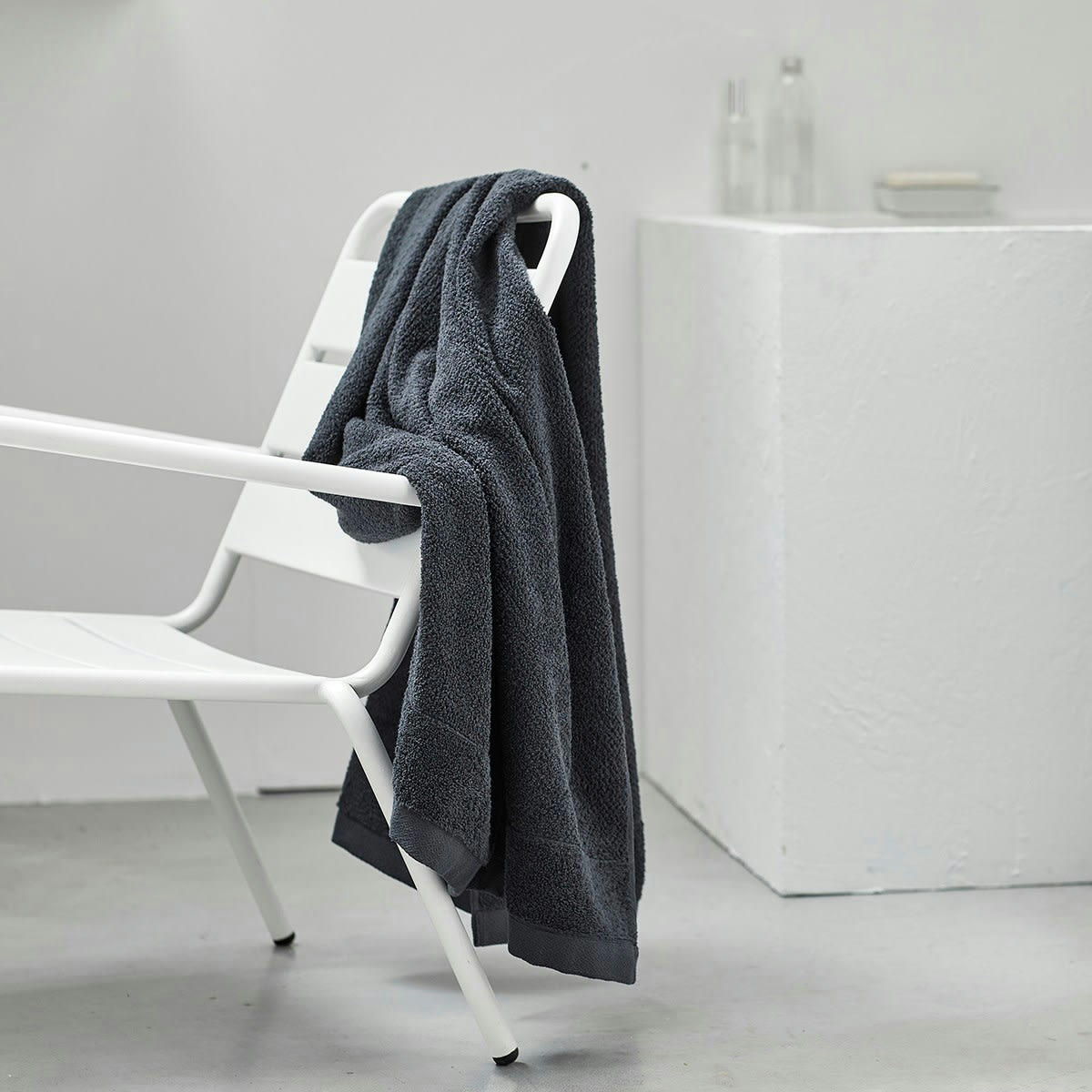 BIO ORGANIC - Maxi drap de bain uni en Coton Gris anthracite 90x150 cm