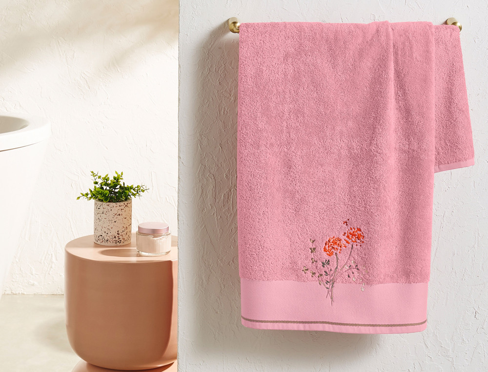 Linge de bain brodéBalade folk