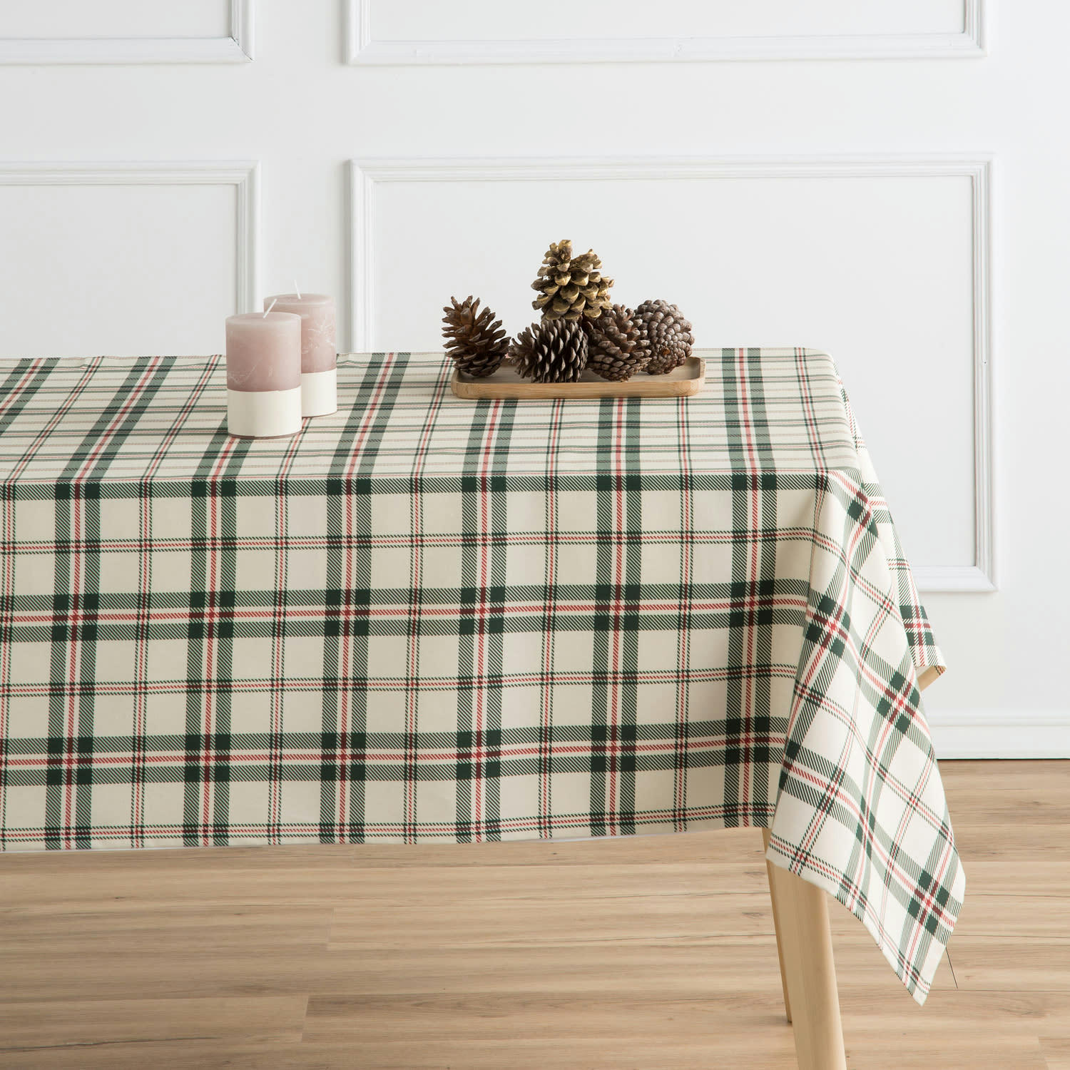 TARTAN - Nappe multicolore imprimée anti-taches coton 140x140 cm