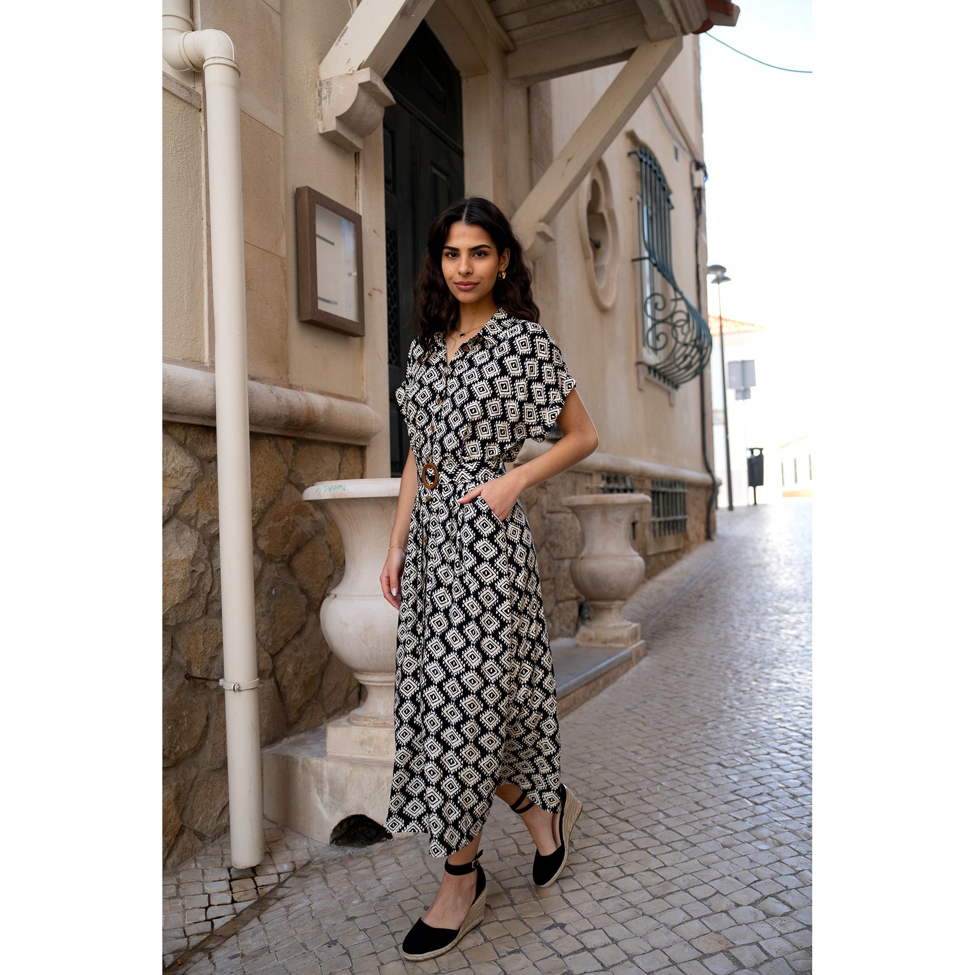 Yumi Black Viscose Midi Shirt Dress With Matching Belt