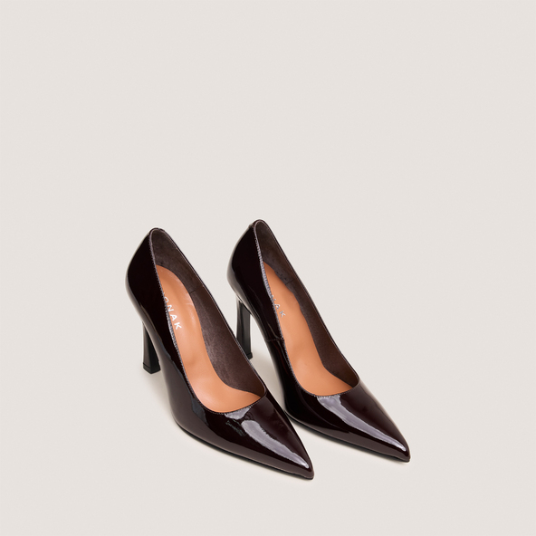 Escarpins hauts à bouts pointusen vernis marron foncé | DEDDY