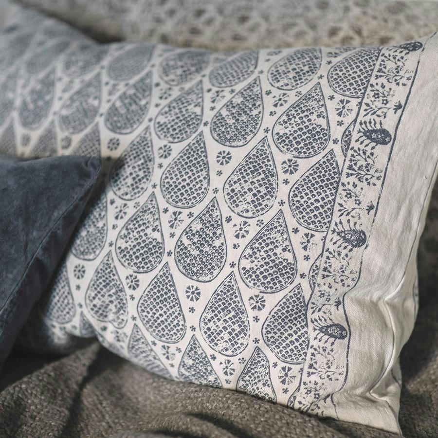 ORIENT EXPRESS - Coussin en lin pur lavé  Damla Bleu  50x70