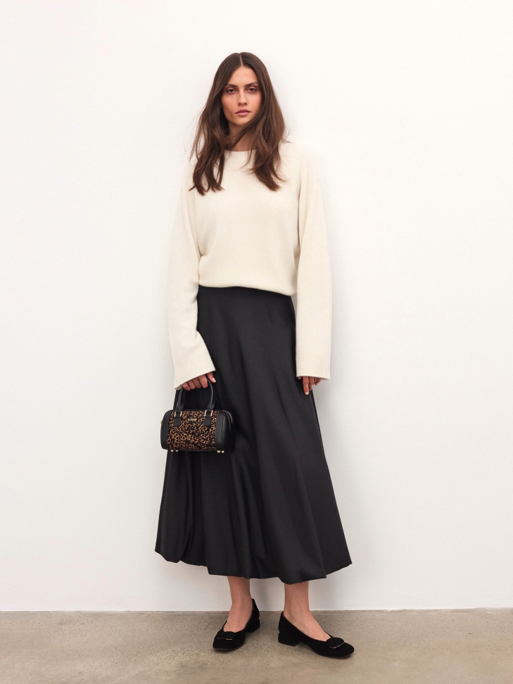 Small handbag in an abstract pattern