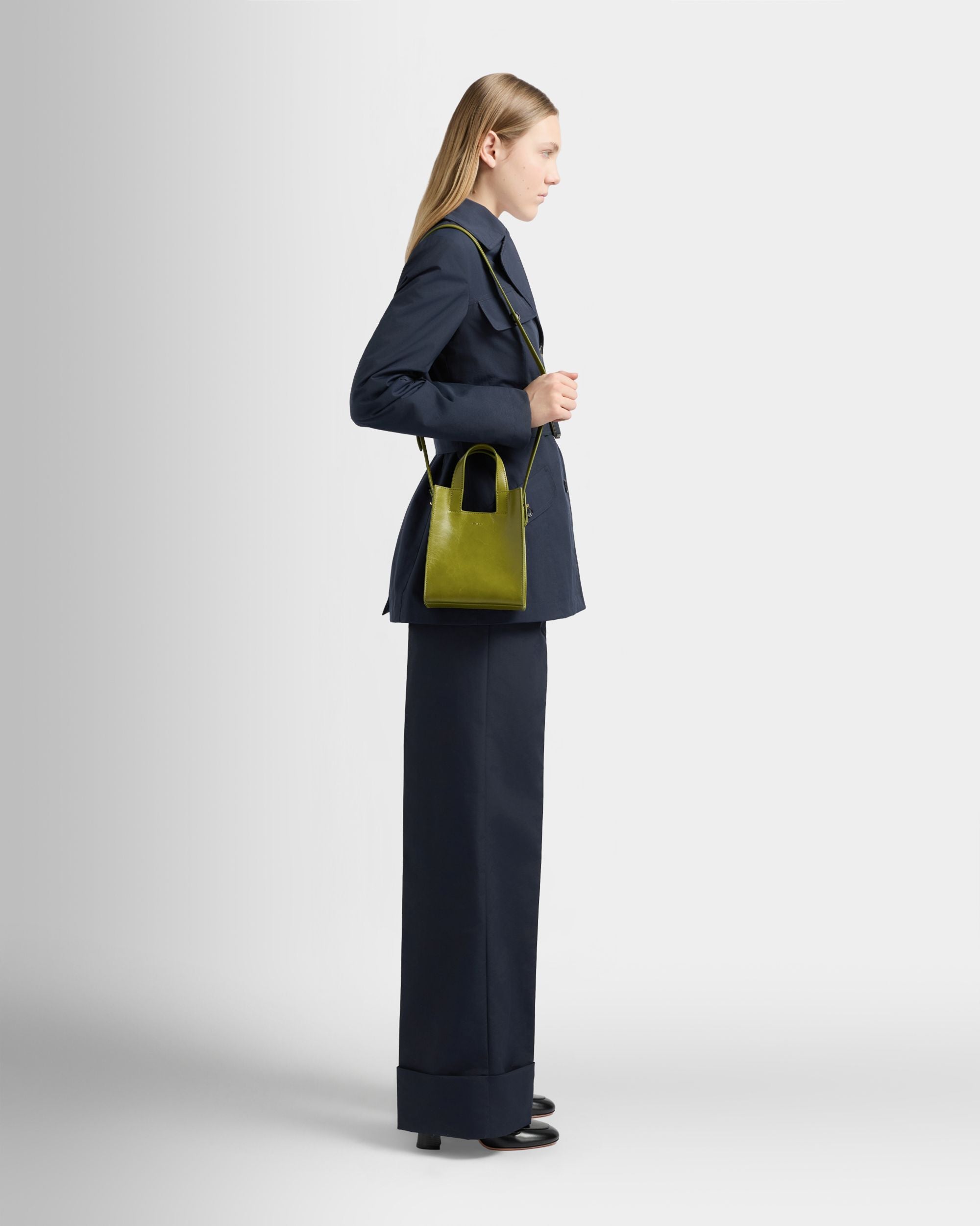 Kleine Tote Bag Easy Bally aus Leder in Matcha Green