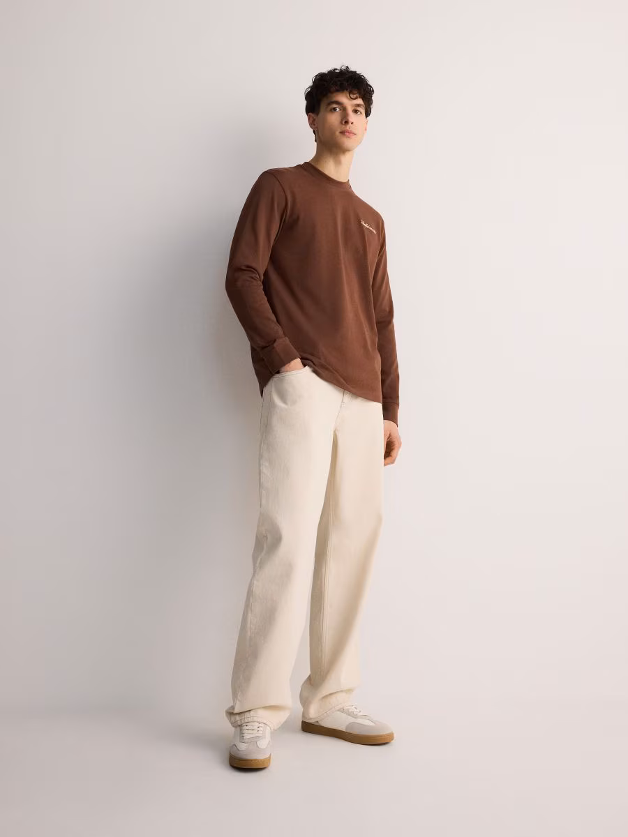 Oversized Long Sleeve T-Shirt