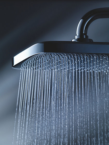 Colonne de douche sans robinetterie avec pommeau   douchette 1 jet   flexible   barre réglable Grohe Vitalio Start 250 Cube