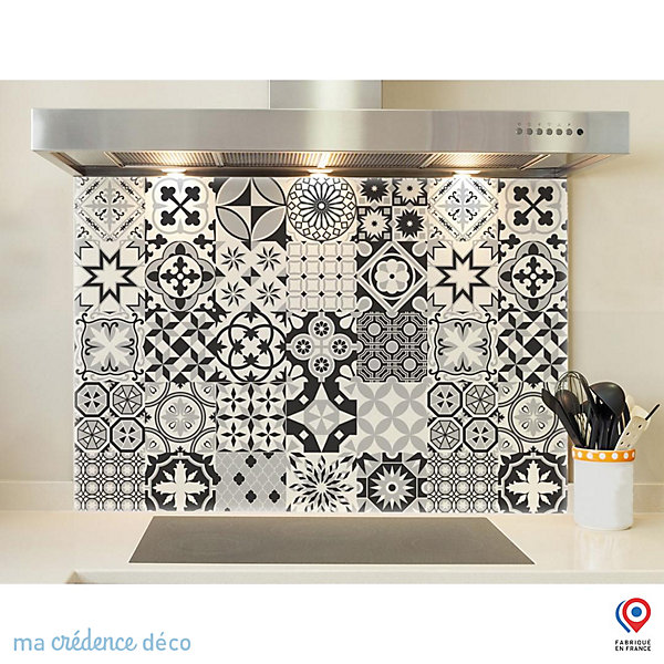 Crédence cuisine fond de hotte carreaux ciment Noir et Blanc - Verre trempé - L 60 cm x H 45 cm - MaCrédenceDéco