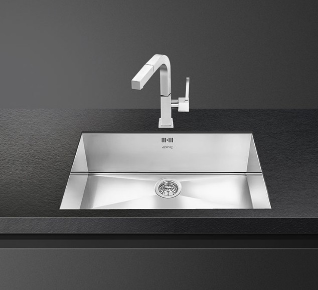 SMEG Zlewozmywak VSTQ72-2 stal