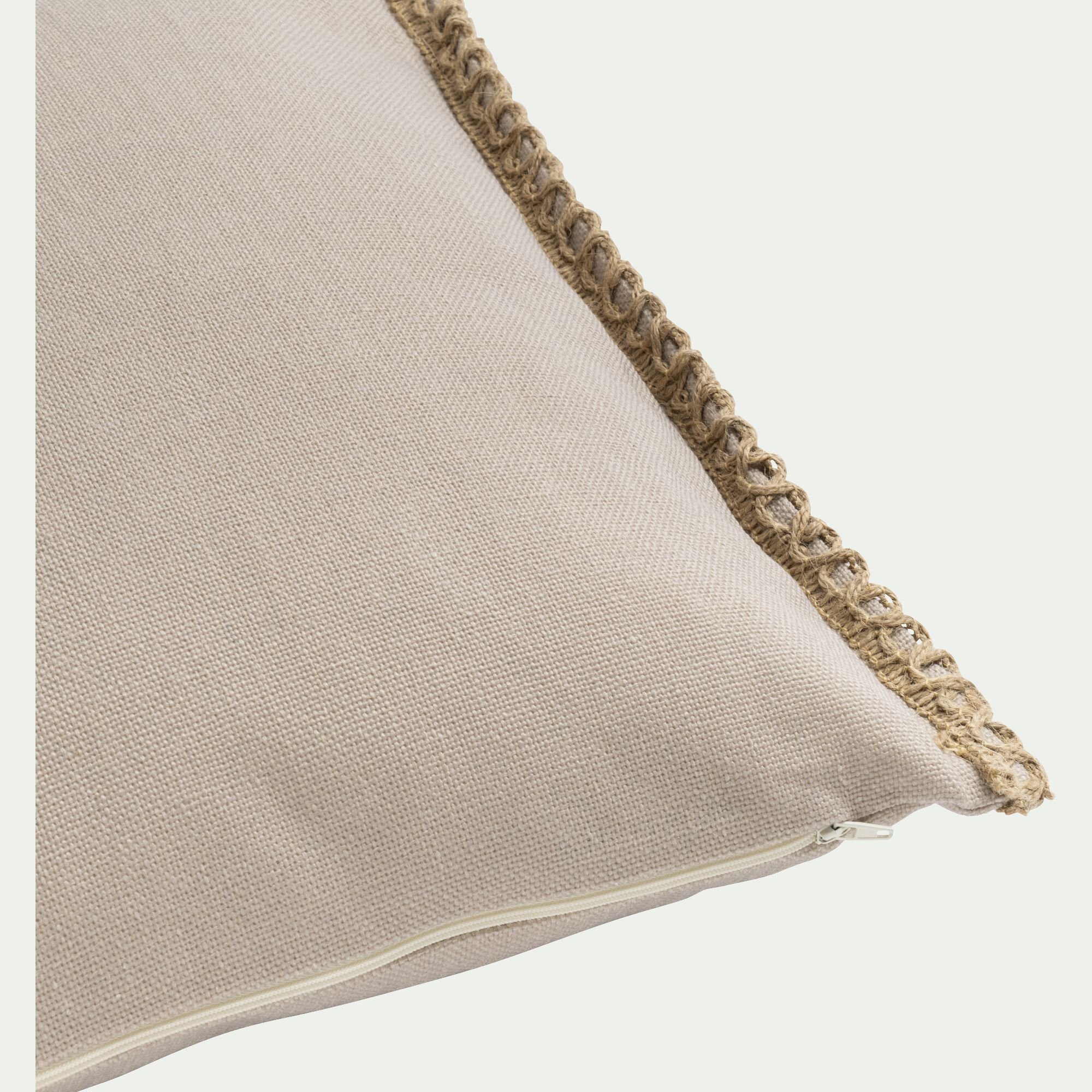 LEHRI - Coussin de jardin brodé en tissu 45x45cm - beige alpilles
