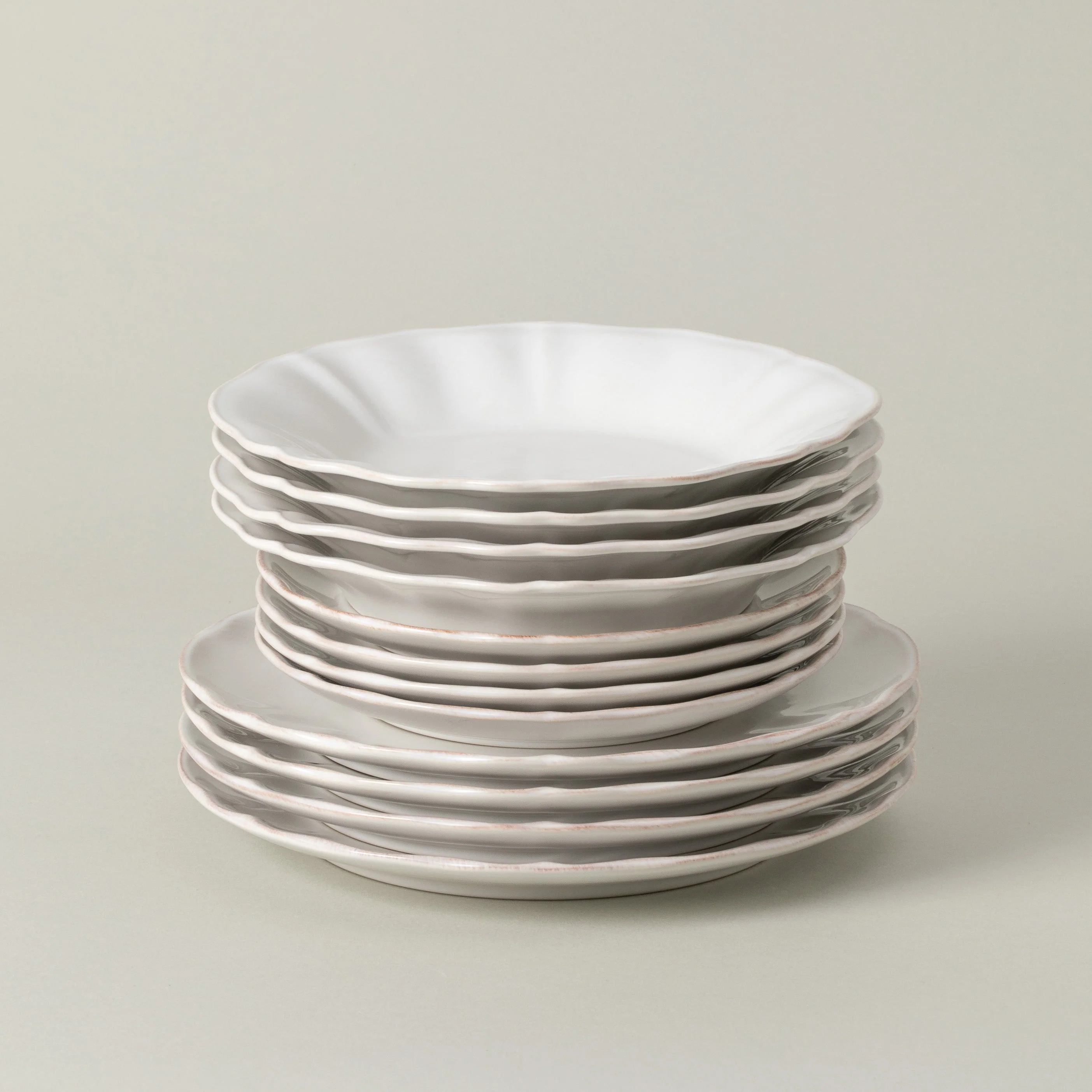 12-Piece Dinnerware Set with Soup/Pasta Plate Alentejo
