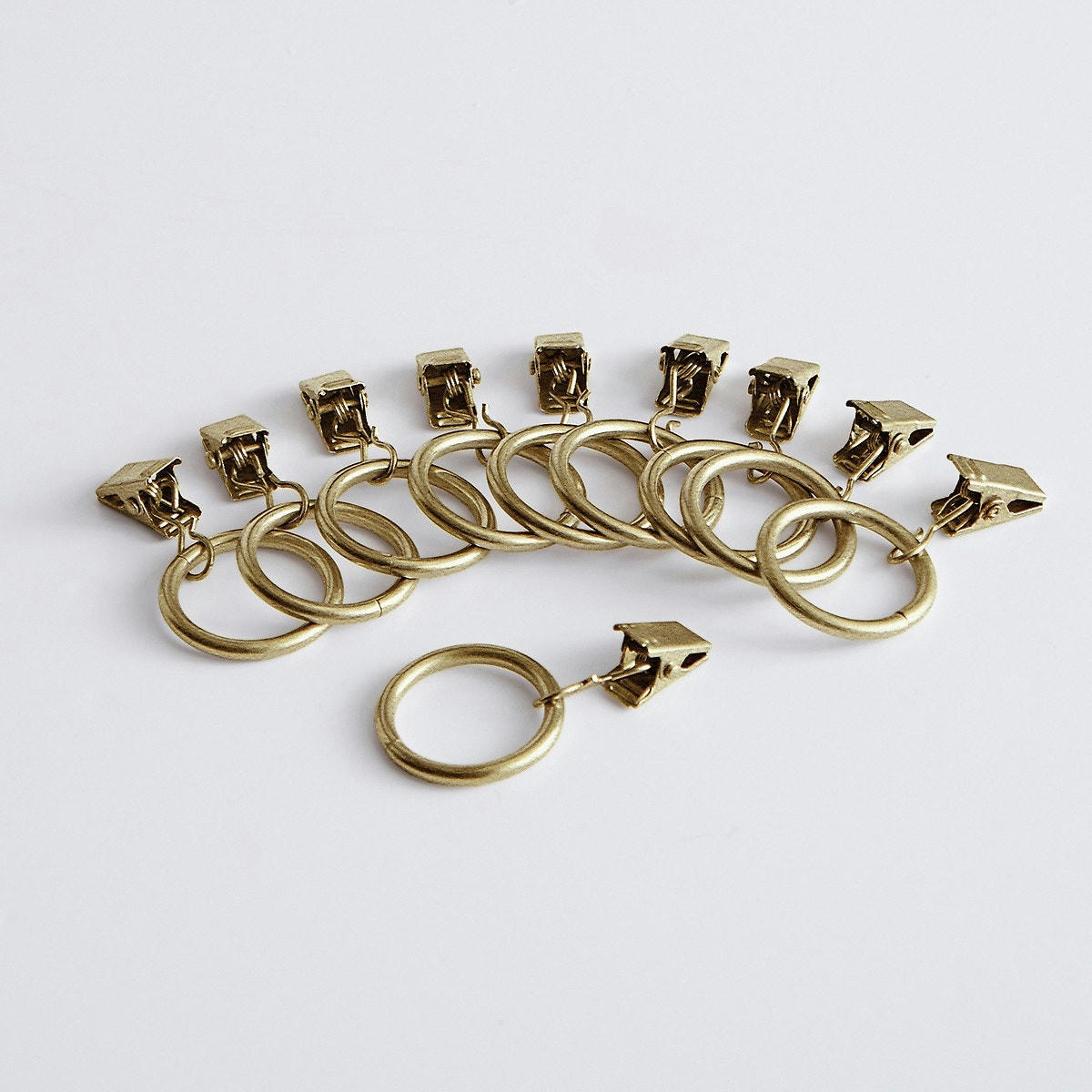 Lot 10 anneaux pinces ONEGA, diam 36mm