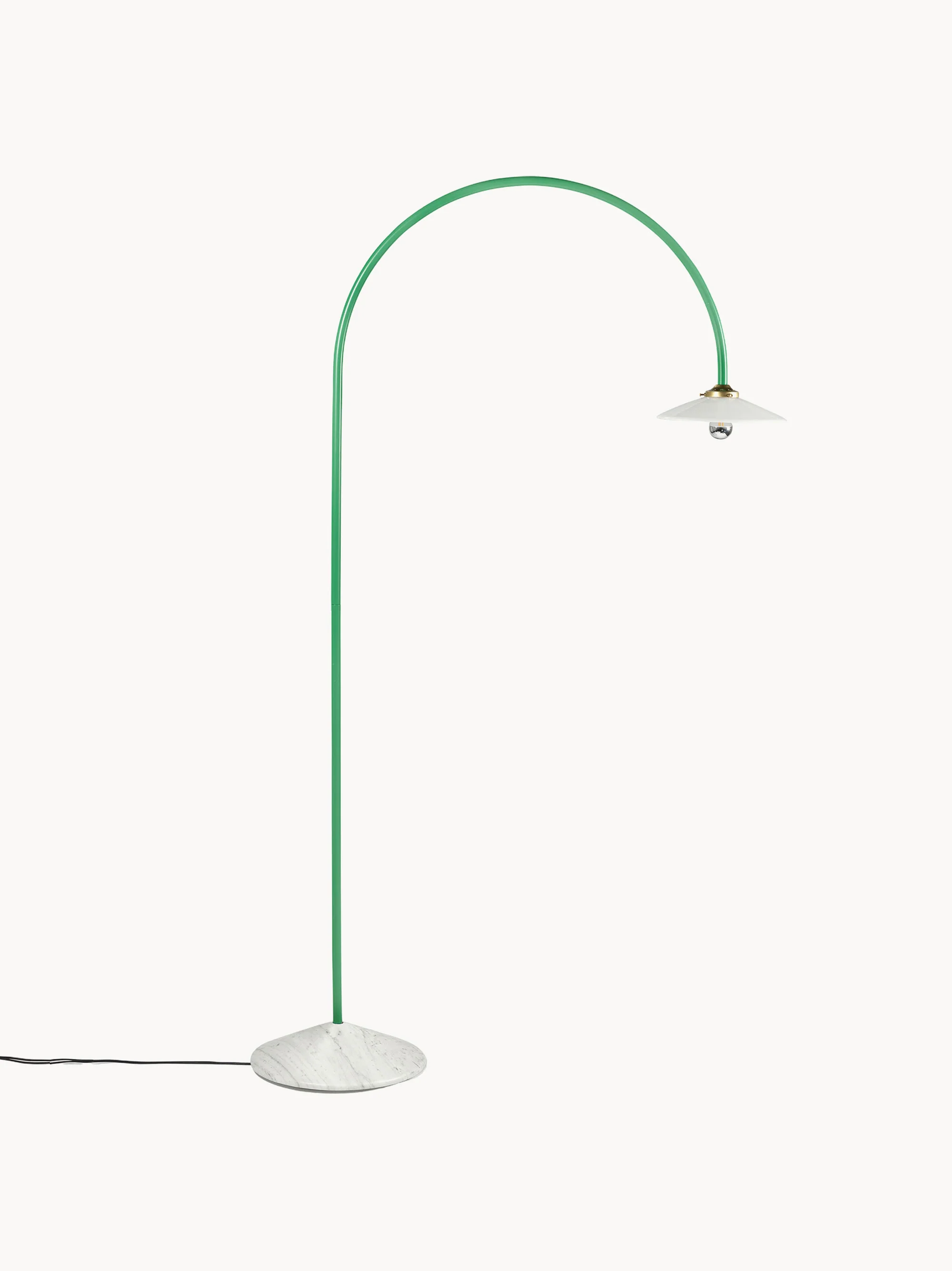 Handgefertigte Stehlampe Moou mit Marmorfuß