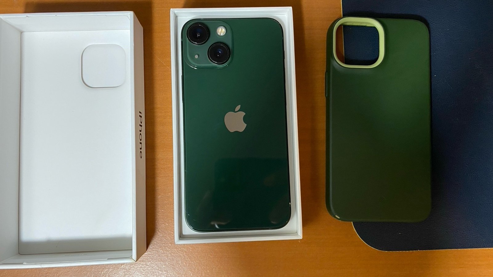 Apple iPhone 13 Mini 256 GB in Green (Unlocked)