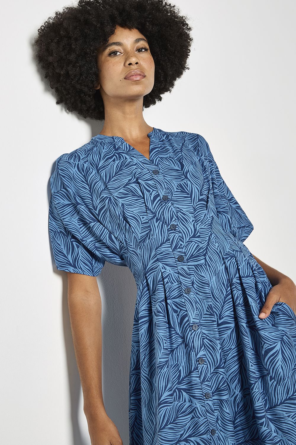 Apricot Leaf Print Shirt Midi Dress
