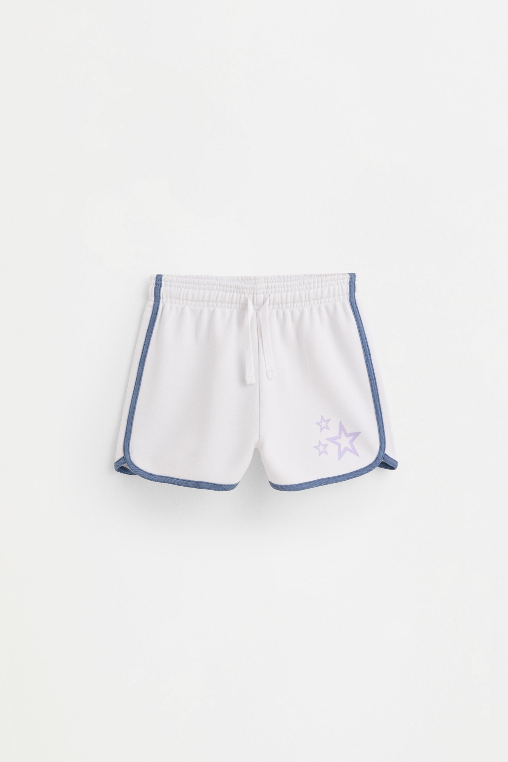 Short ribete a contraste