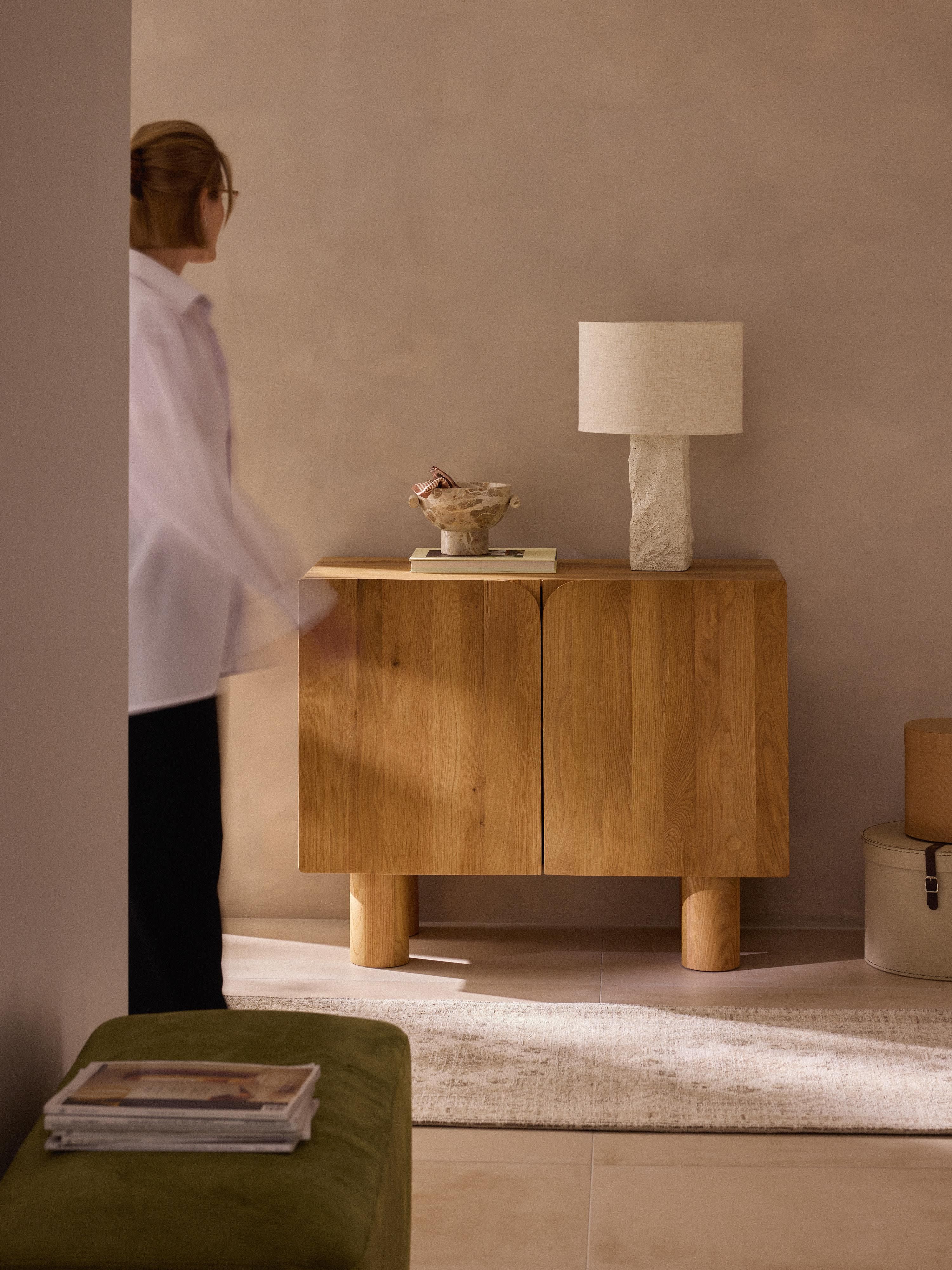 Sideboard Cadi aus Eichenholz