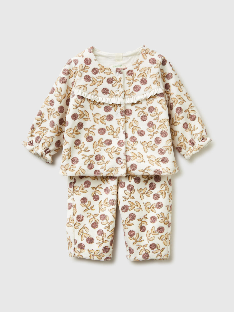 Floral set in chenille