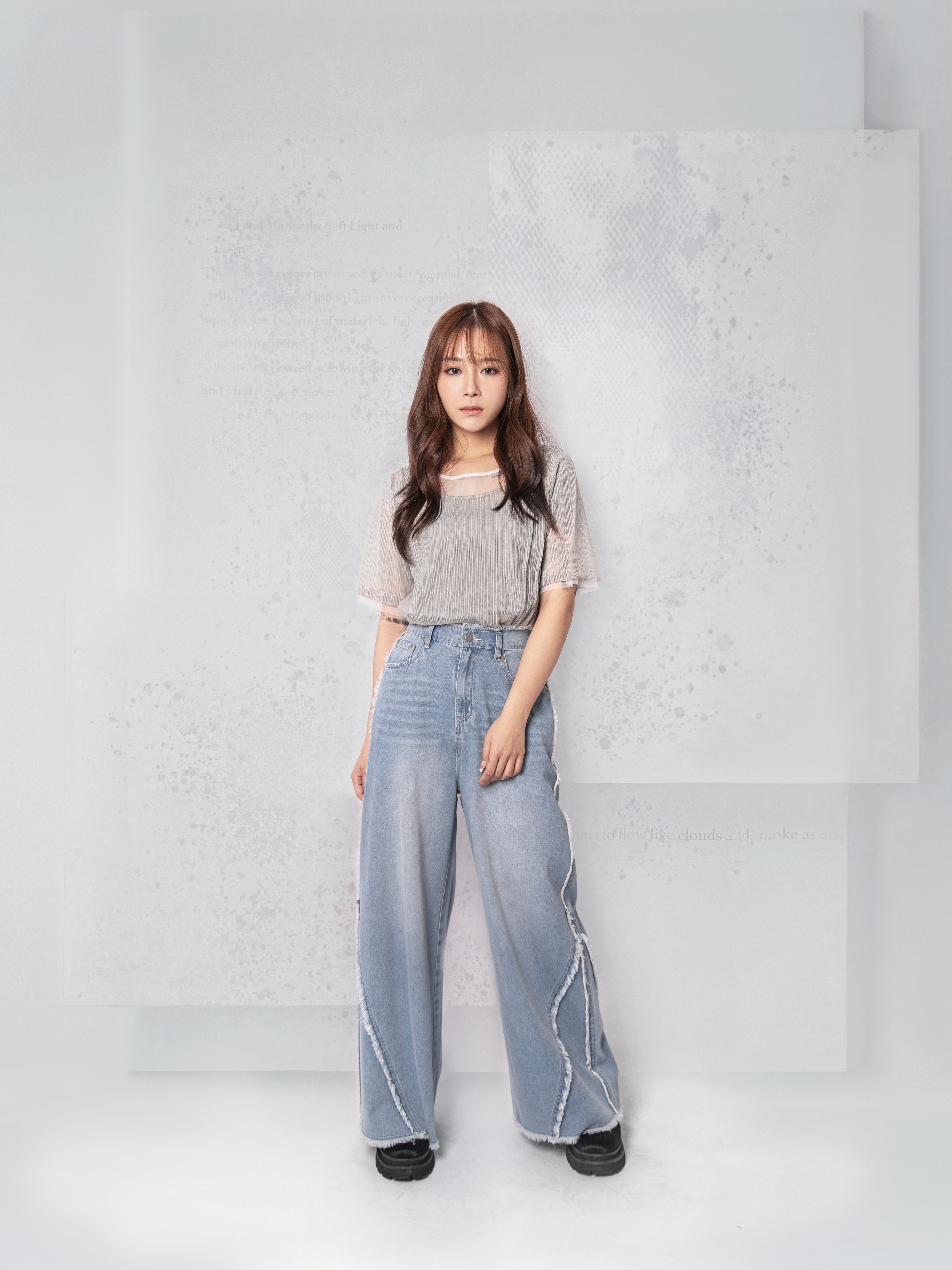 Fringe-detail Jeans - 26SRB022Q