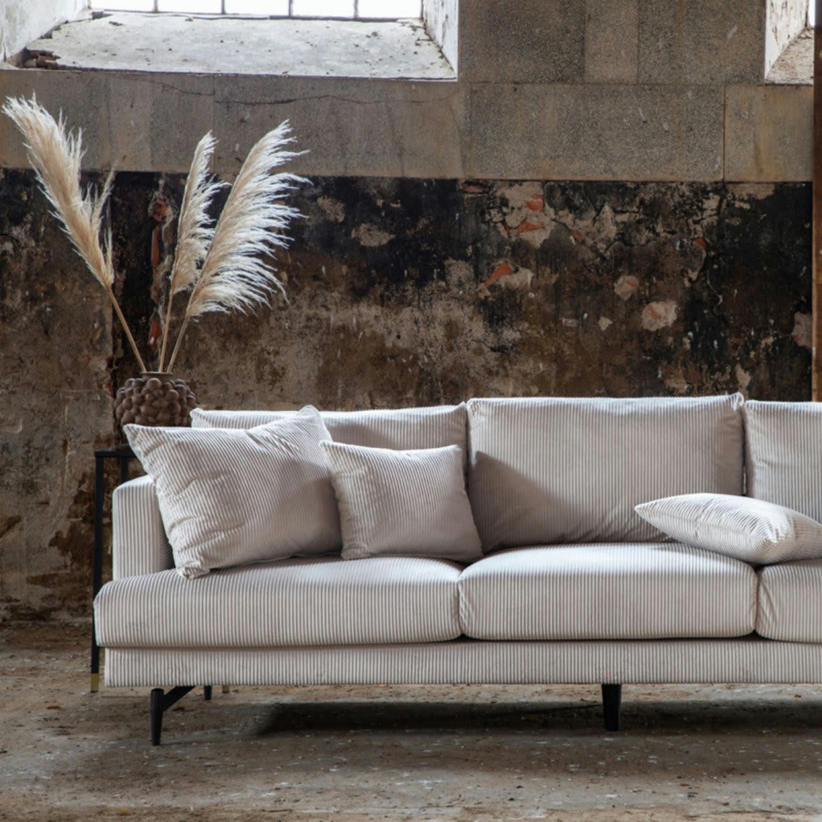 BENITO - Canapé droit 3 places en velours côtelé beige