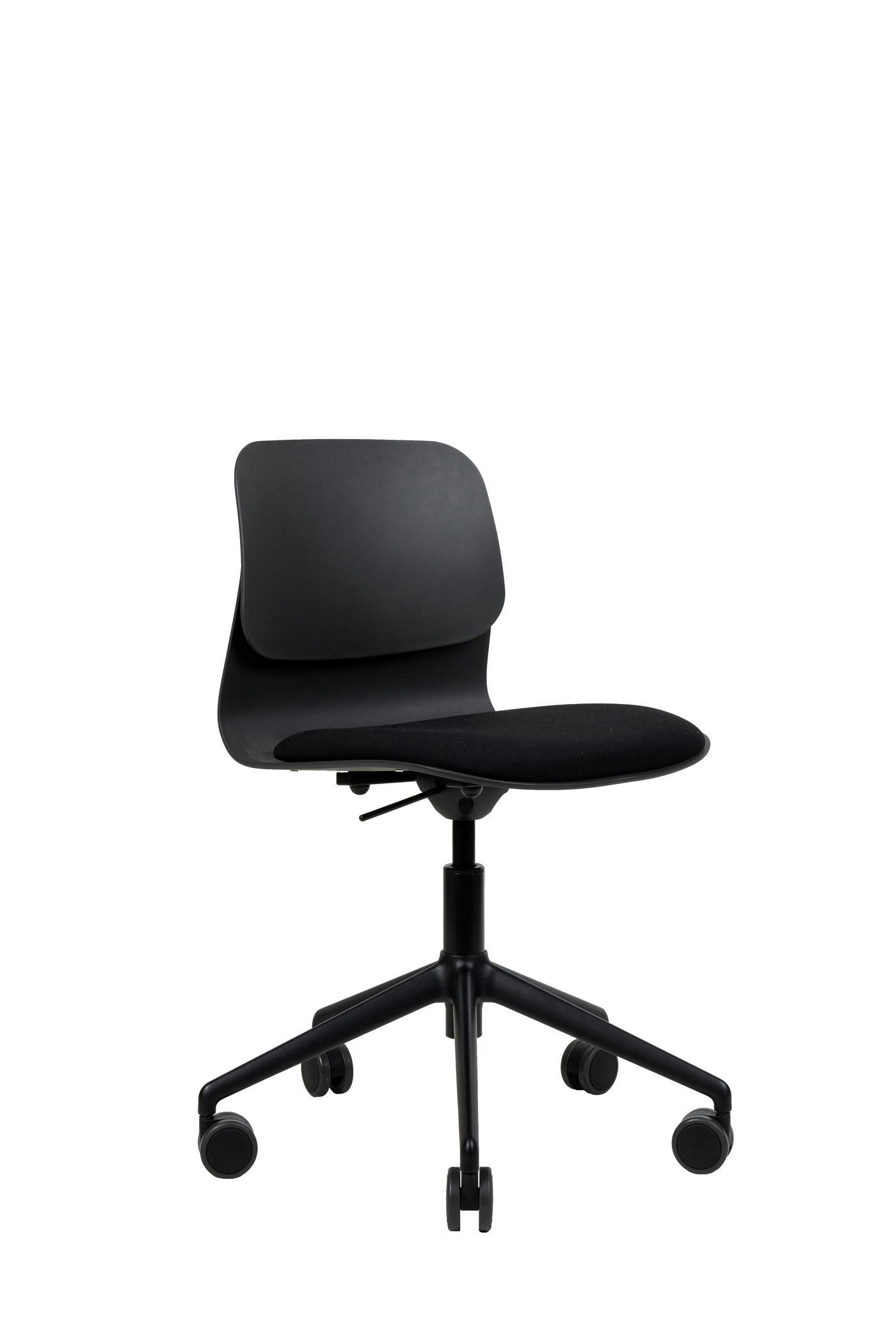 - Chaise de bureau design noire pivotante sur roulettes