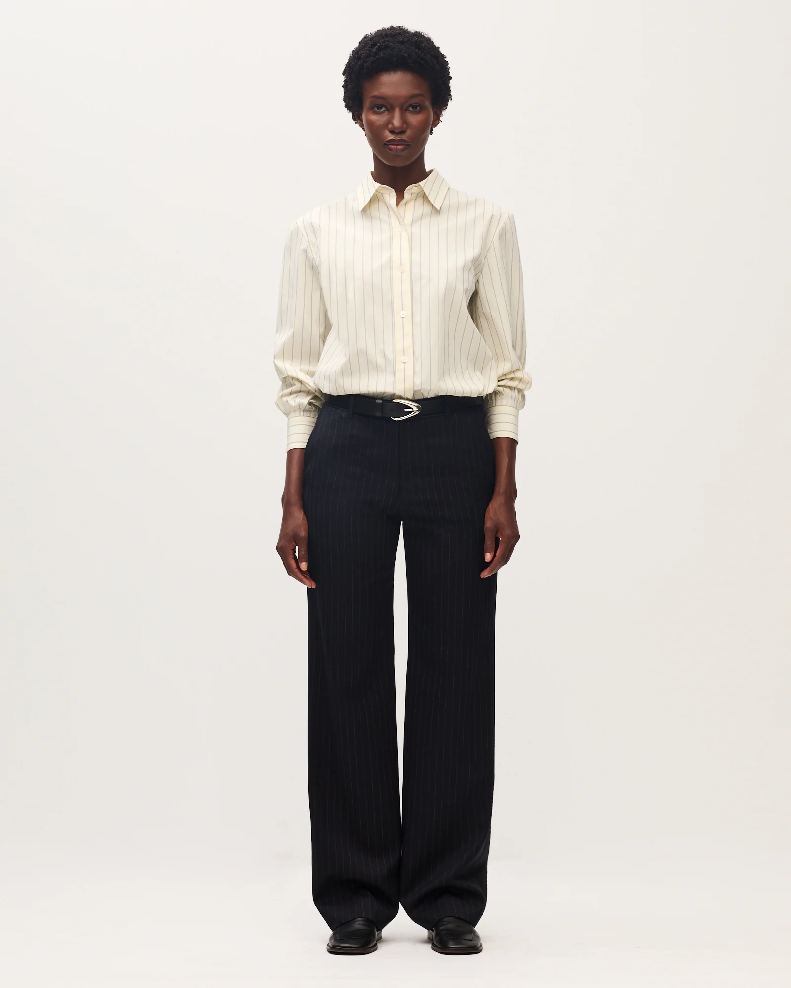 Pantalon droit en laine