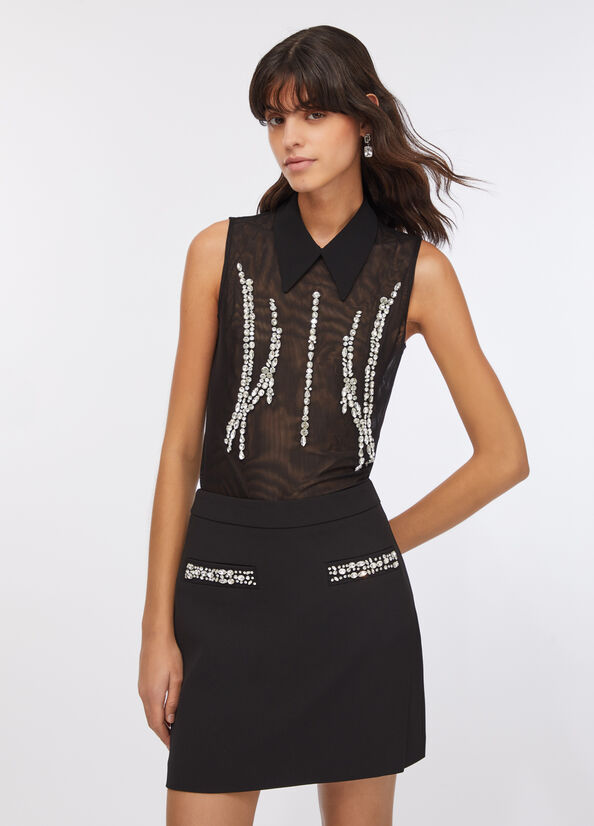 Top in tulle con strass