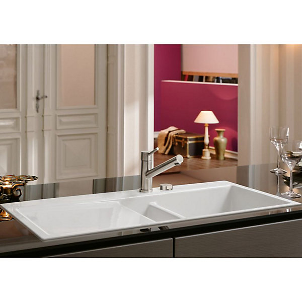 Evier 1 bac et demi avec egouttoir a gauche VILLEROY ET BOCH Subway Pure 60 100 x 51 cm Blanc vidage automatique inclus